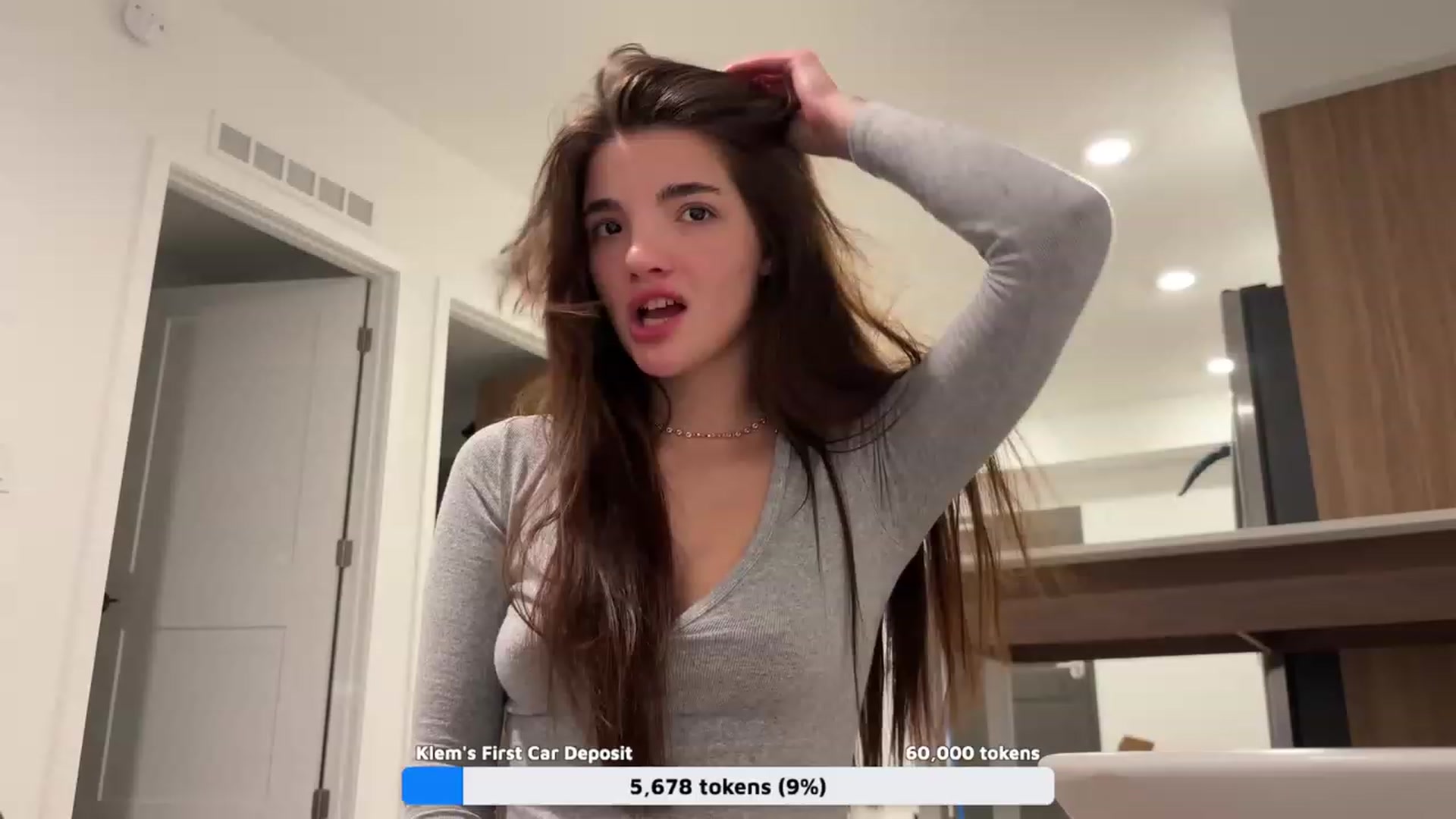 Gallery image thumbnail from SweetKlem's myfreecams stream on, 01/22/2024, 07:41 image 13 of 20
