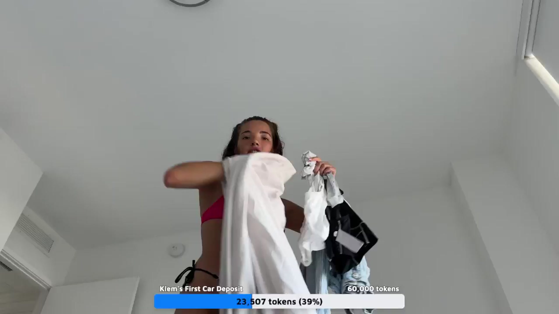 Gallery image thumbnail from SweetKlem's myfreecams stream on, 05/04/2024, 19:09 image 20 of 20