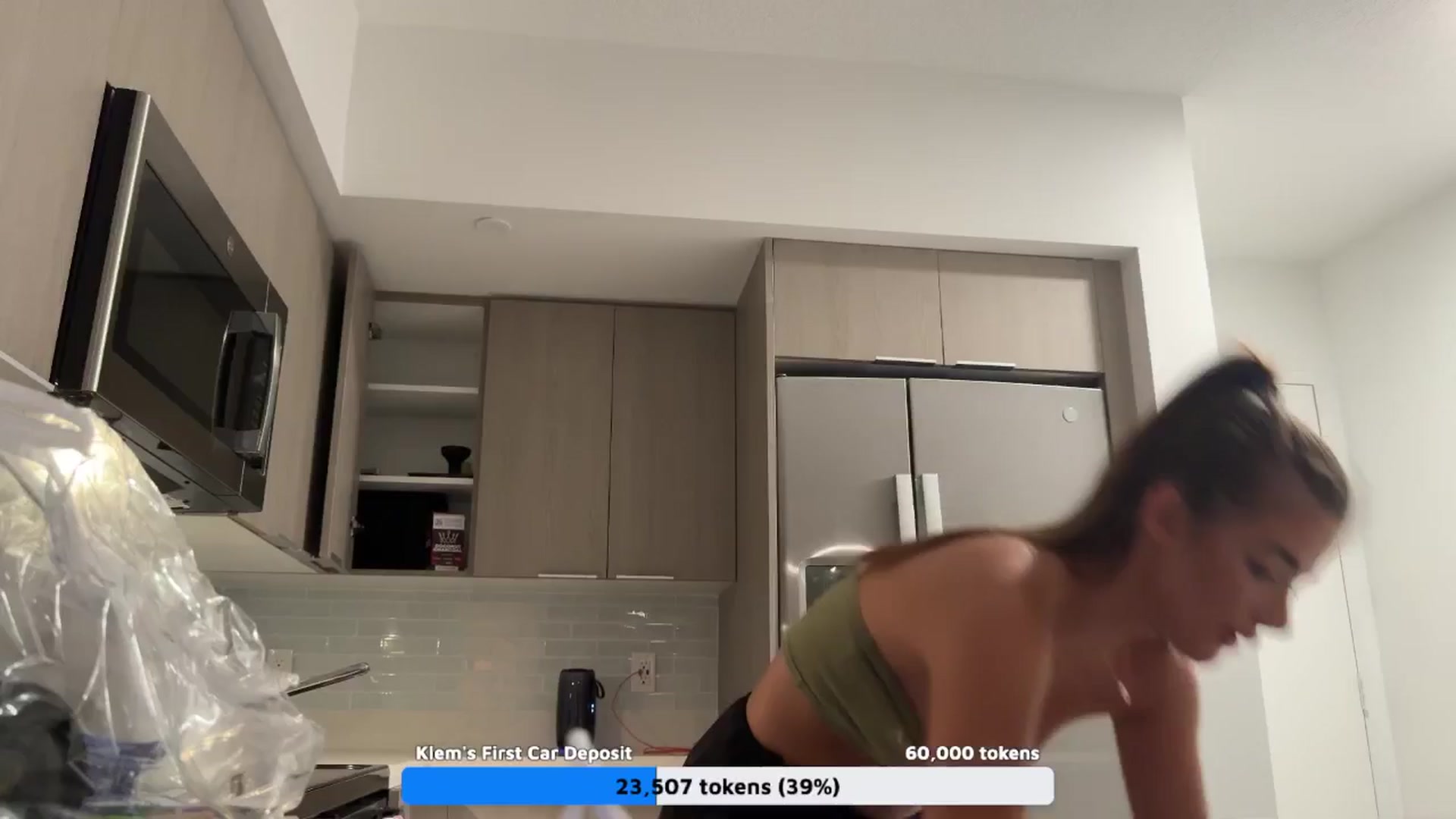 Gallery image thumbnail from SweetKlem's myfreecams stream on, 05/06/2024, 05:03 image 1 of 20