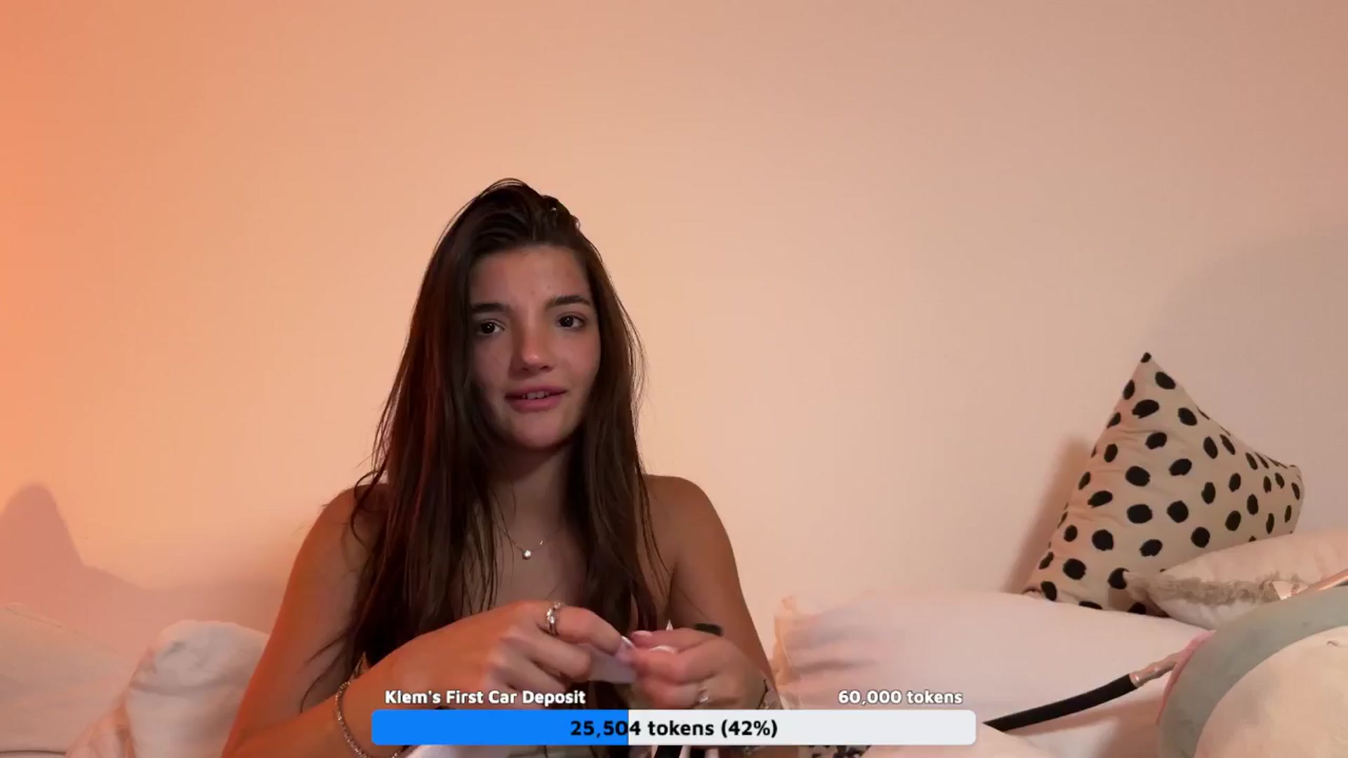 Gallery image thumbnail from SweetKlem's myfreecams stream on, 08/01/2024, 06:59 image 13 of 20