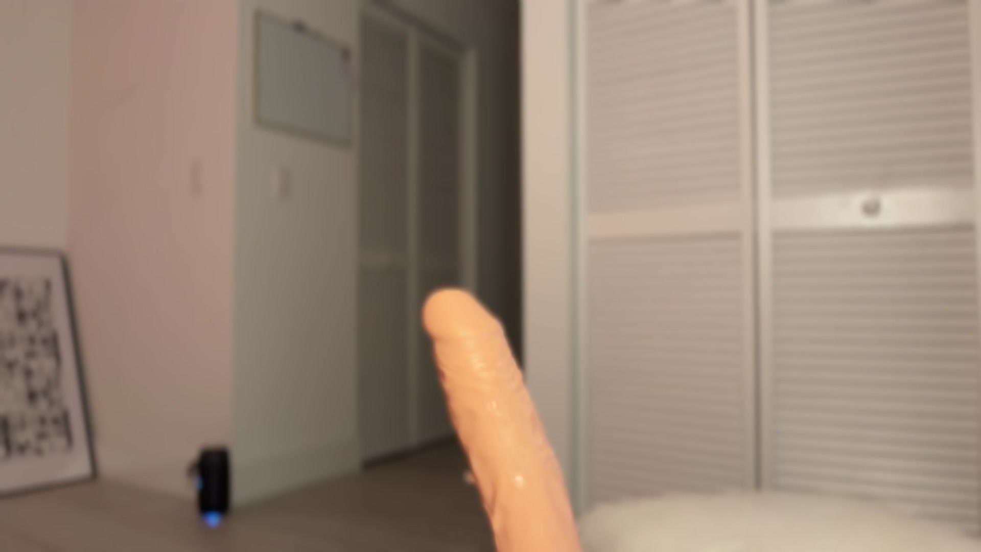 Gallery image thumbnail from SweetKlem's myfreecams stream on, 08/30/2024, 03:53 image 9 of 20