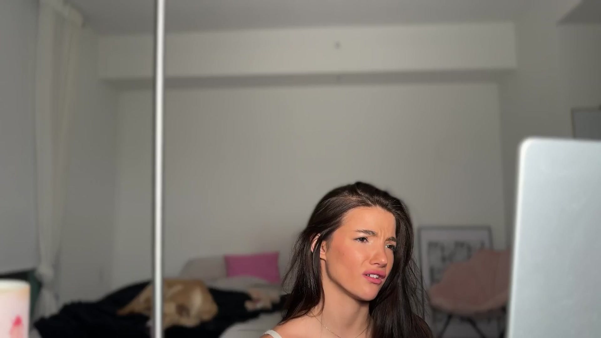 Gallery image thumbnail from SweetKlem's myfreecams stream on, 10/05/2024, 01:44 image 3 of 20