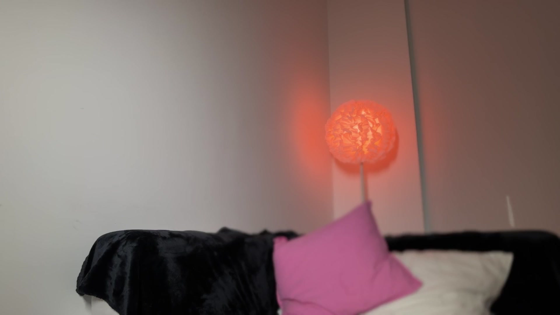Gallery image thumbnail from SweetKlem's myfreecams stream on, 10/11/2024, 05:33 image 12 of 20