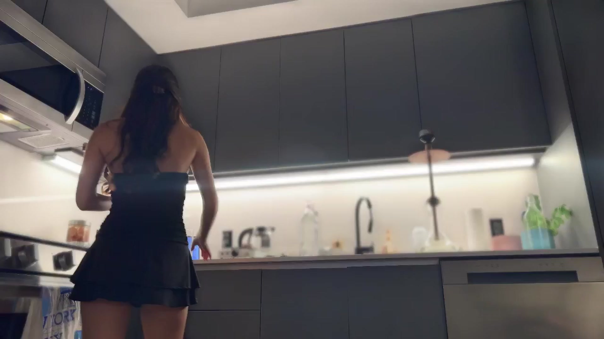 Gallery image thumbnail from SweetKlem's myfreecams stream on, 12/24/2024, 06:02 image 16 of 20