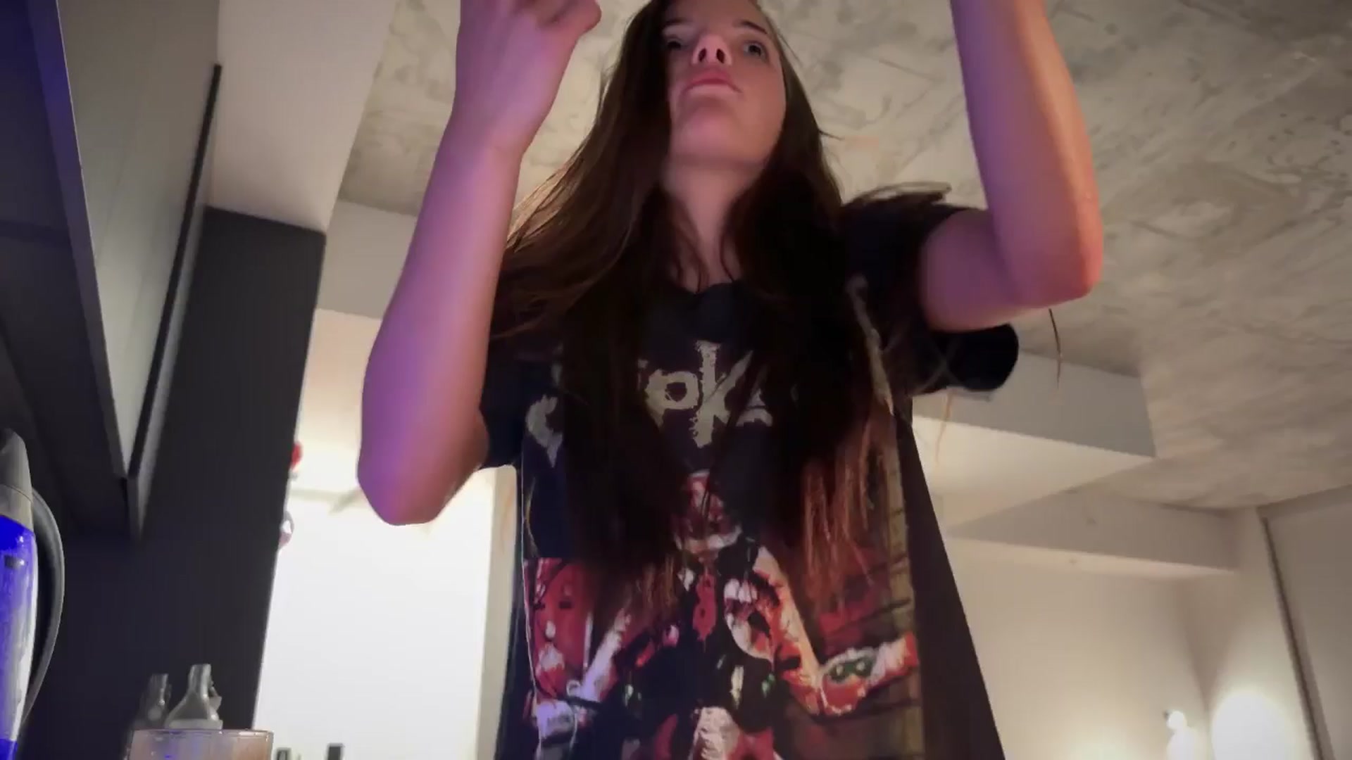Gallery image thumbnail from SweetKlem's myfreecams stream on, 03/04/2025, 07:05 image 1 of 20