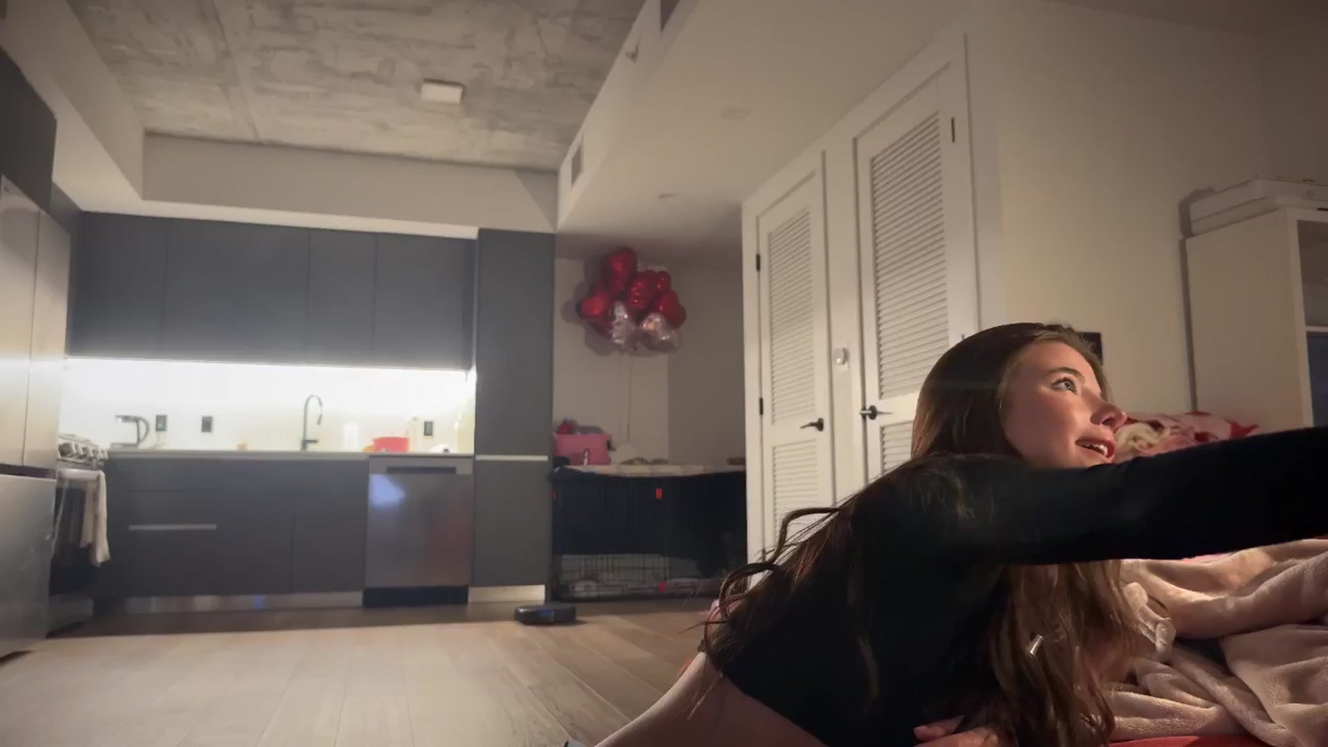 Gallery image thumbnail from SweetKlem's myfreecams stream on, 03/14/2025, 05:09 image 3 of 20