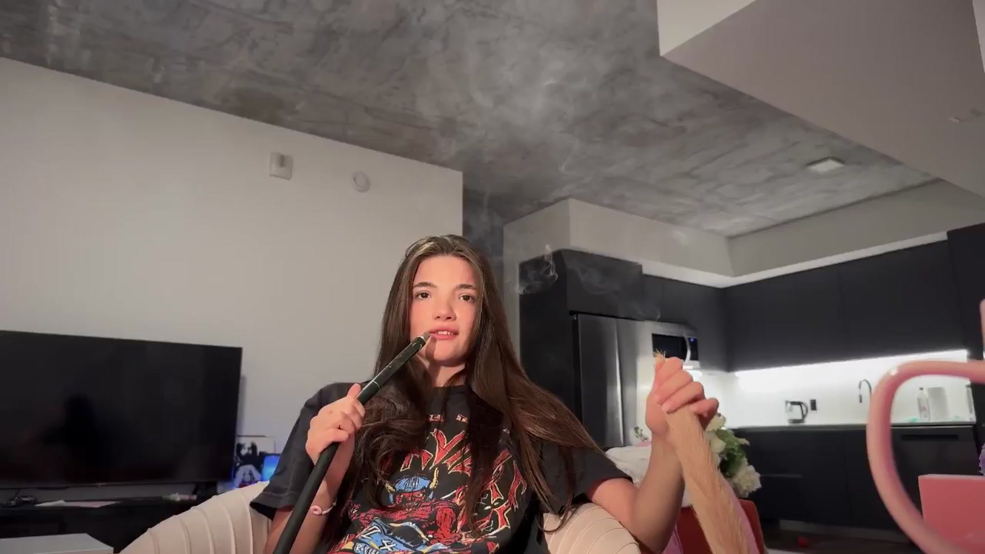 Gallery image thumbnail from SweetKlem's myfreecams stream on, 03/25/2025, 05:07 image 15 of 20