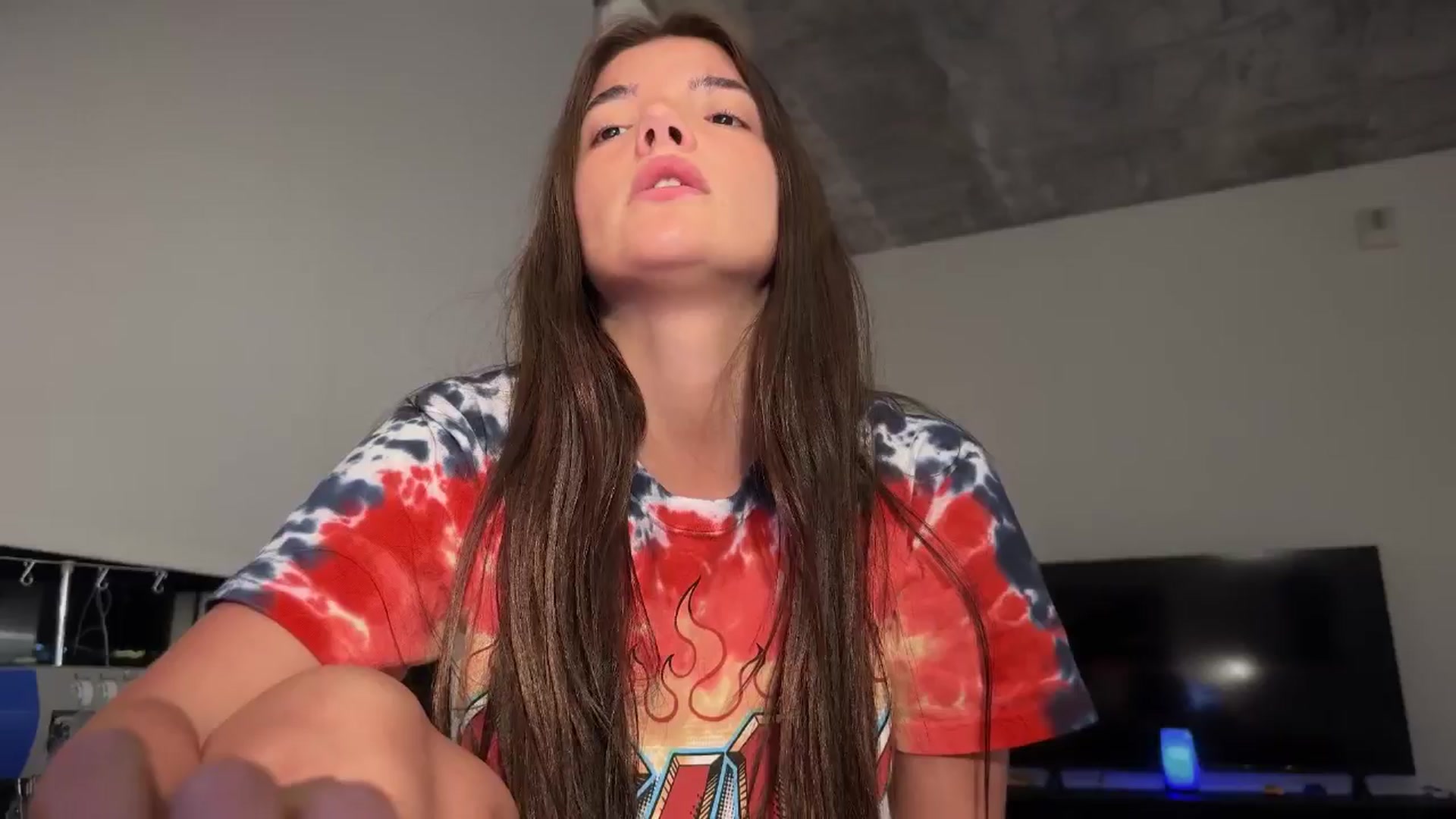 Gallery image thumbnail from SweetKlem's myfreecams stream on, 05/25/2025, 04:52 image 10 of 20
