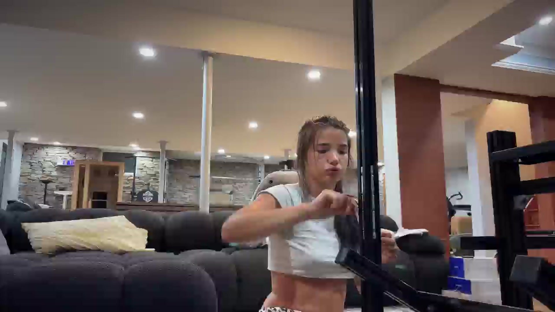 Gallery image thumbnail from SweetKlem's myfreecams stream on, 08/26/2025, 02:53 image 10 of 20