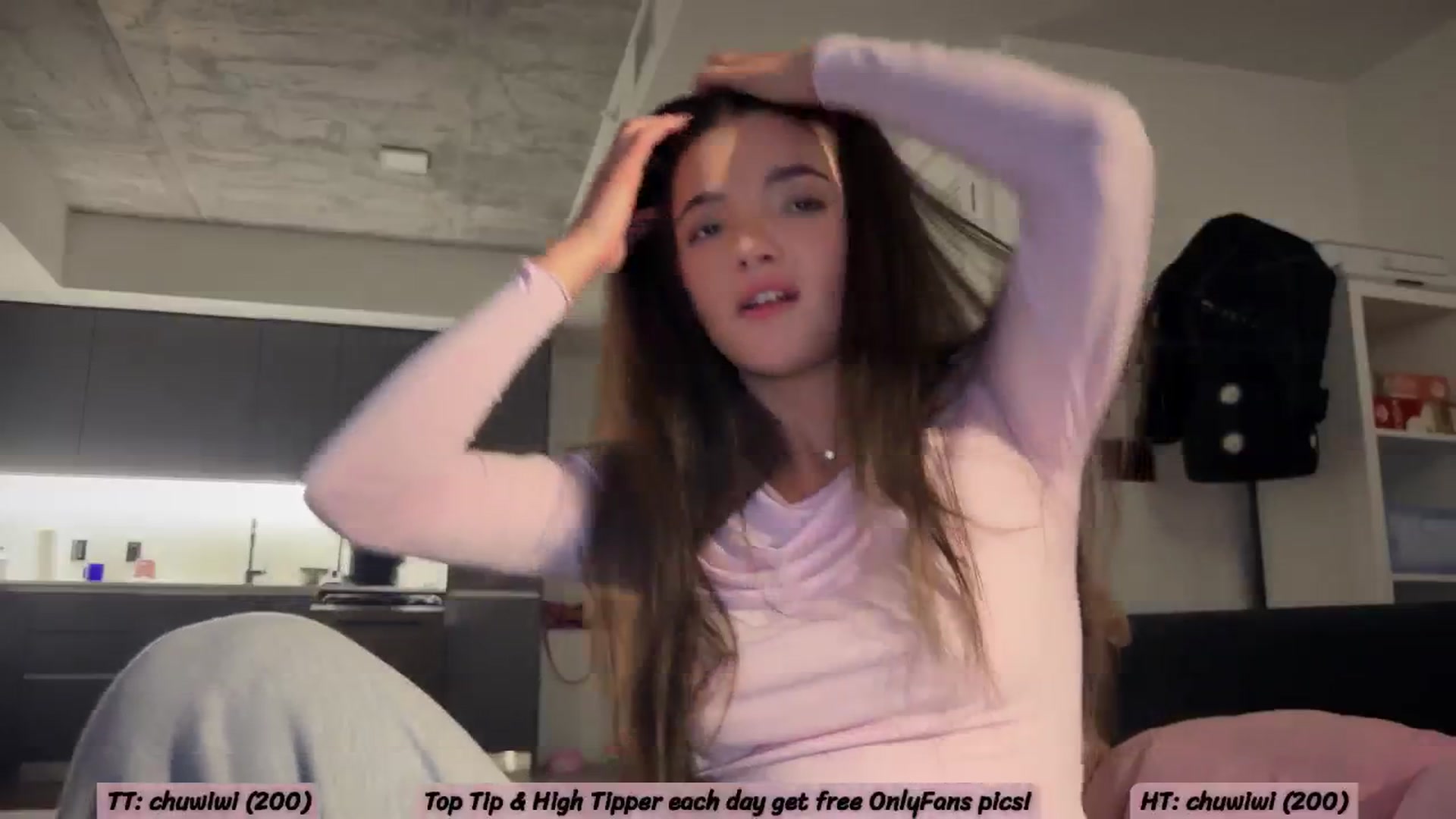 Gallery image thumbnail from SweetKlem's myfreecams stream on, 12/29/2025, 05:24 image 4 of 20
