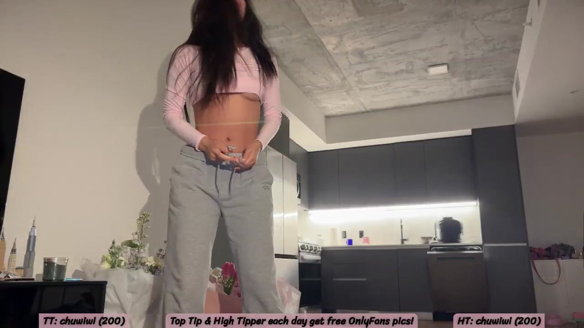 Gallery image thumbnail from SweetKlem's myfreecams stream on, 12/29/2025, 05:24 image 7 of 20
