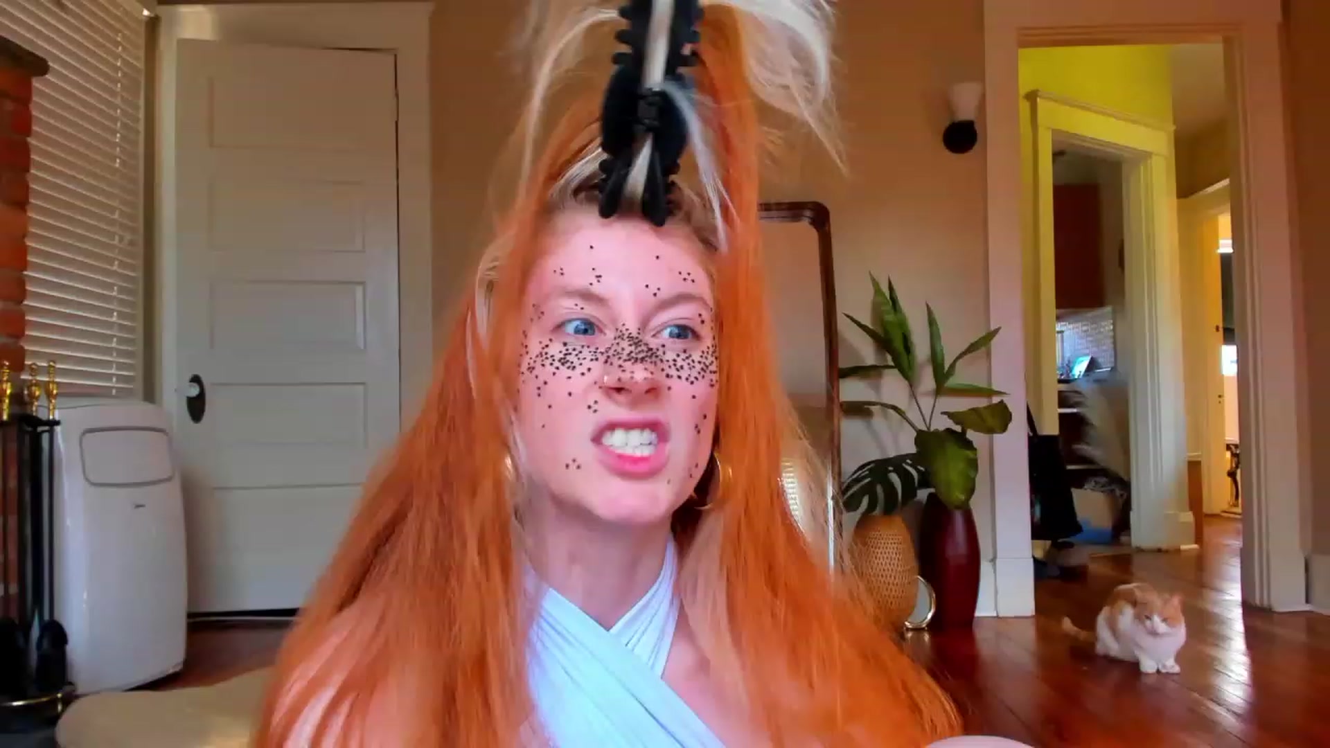 Gallery image thumbnail from SweetMango's myfreecams stream on, 11/22/2023, 20:28 image 16 of 20