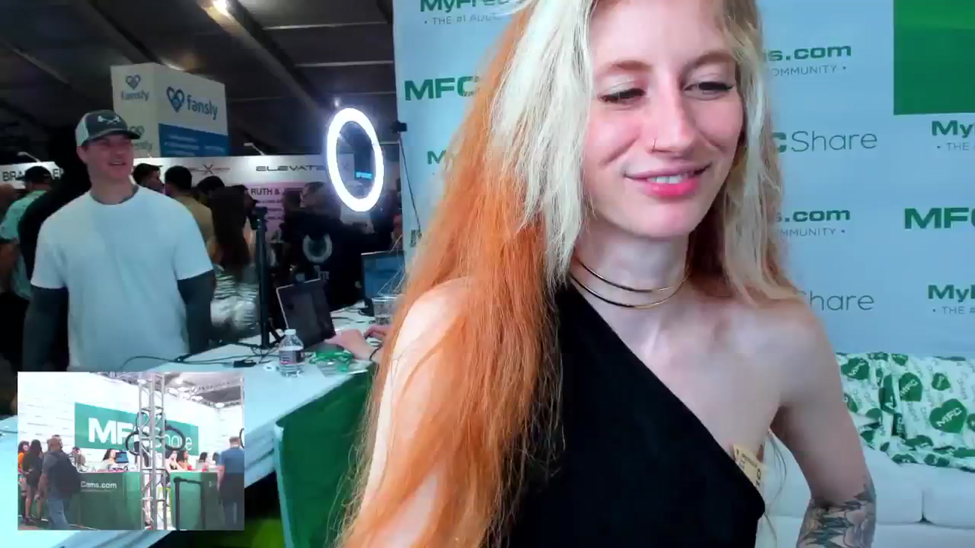 Gallery image thumbnail from SweetMango's myfreecams stream on, 01/27/2024, 22:14 image 20 of 20