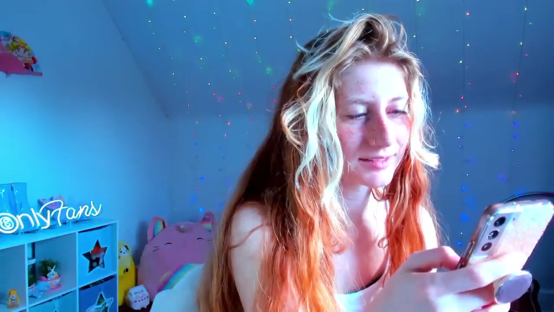 Gallery image thumbnail from SweetMango's myfreecams stream on, 03/05/2024, 15:10 image 11 of 20