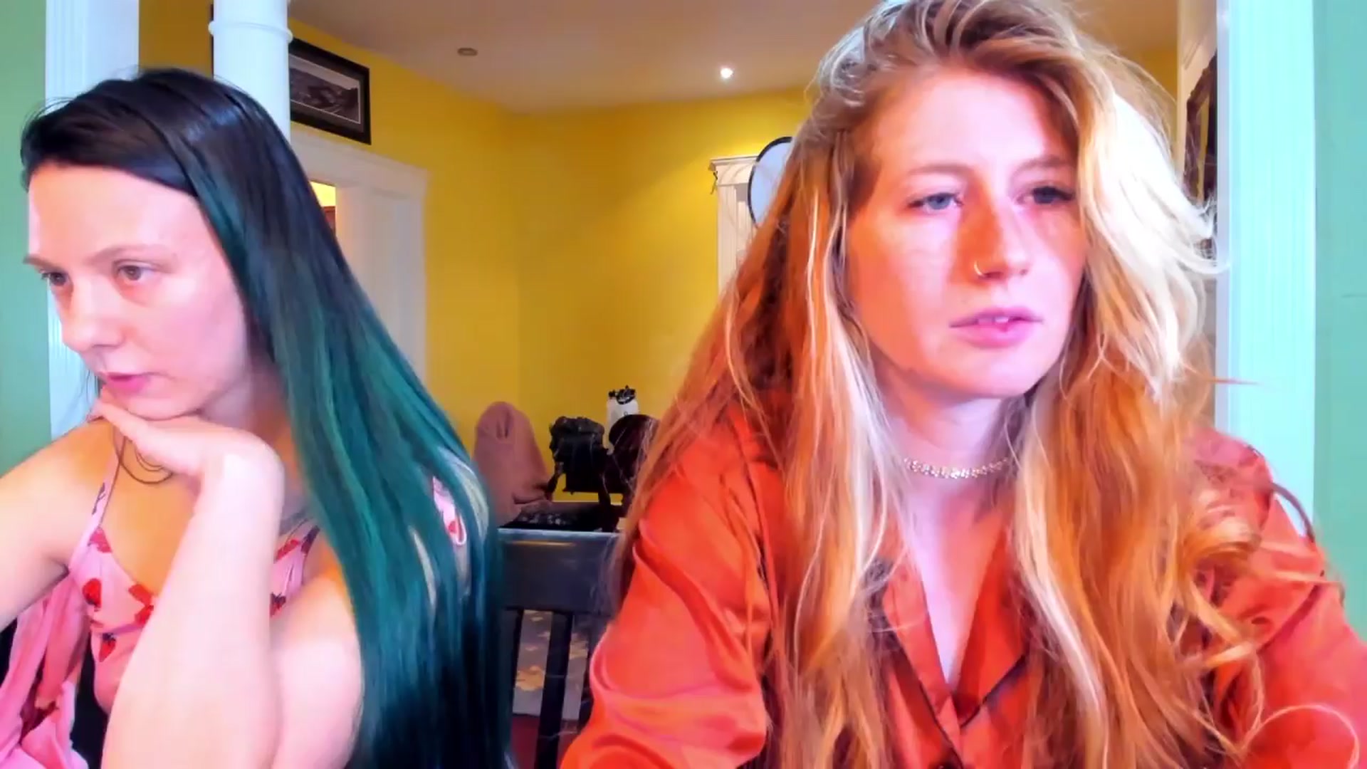 Gallery image thumbnail from SweetMango's myfreecams stream on, 04/05/2024, 04:05 image 1 of 20