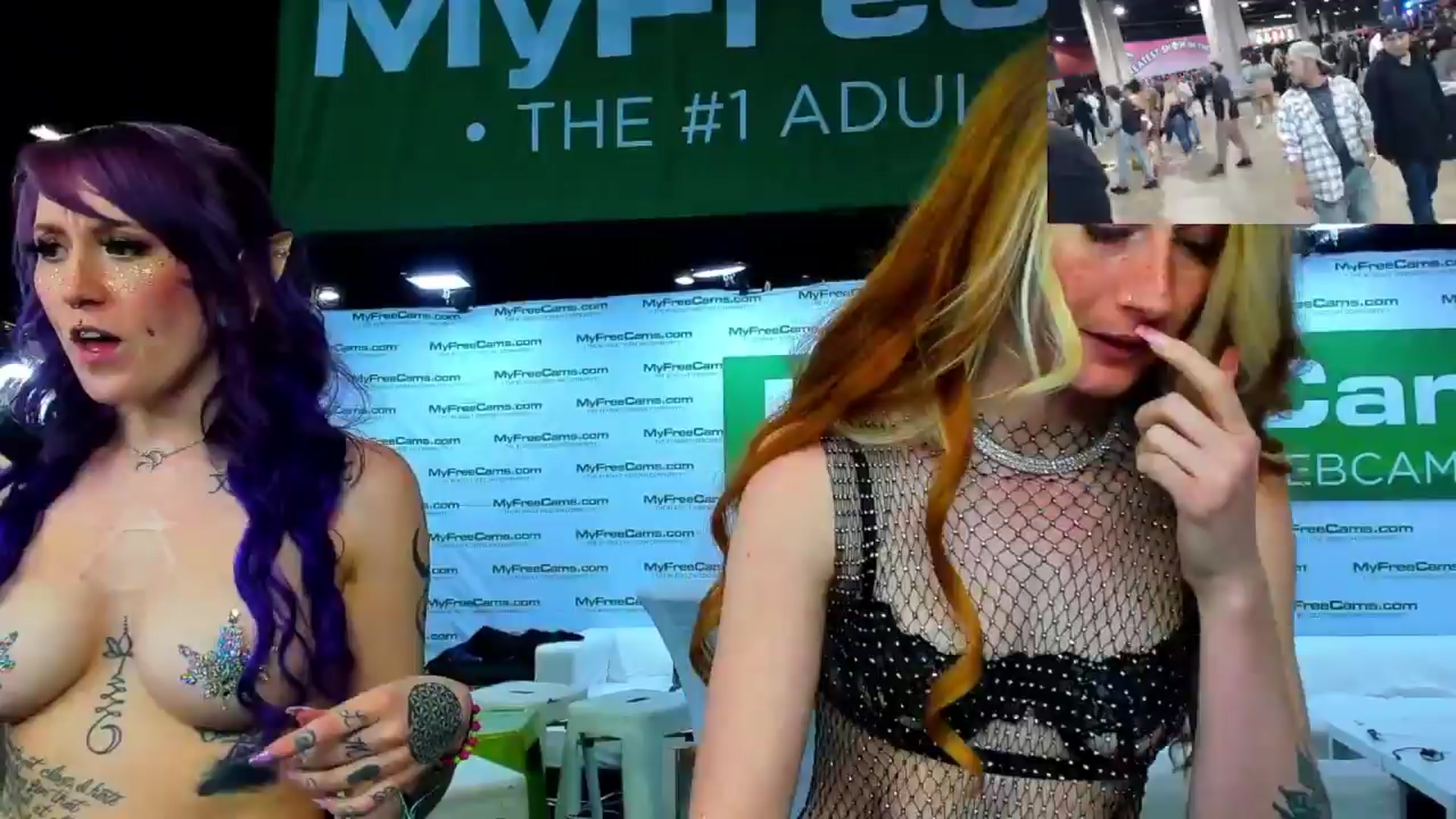 Gallery image thumbnail from SweetMango's myfreecams stream on, 04/14/2024, 02:51 image 1 of 20