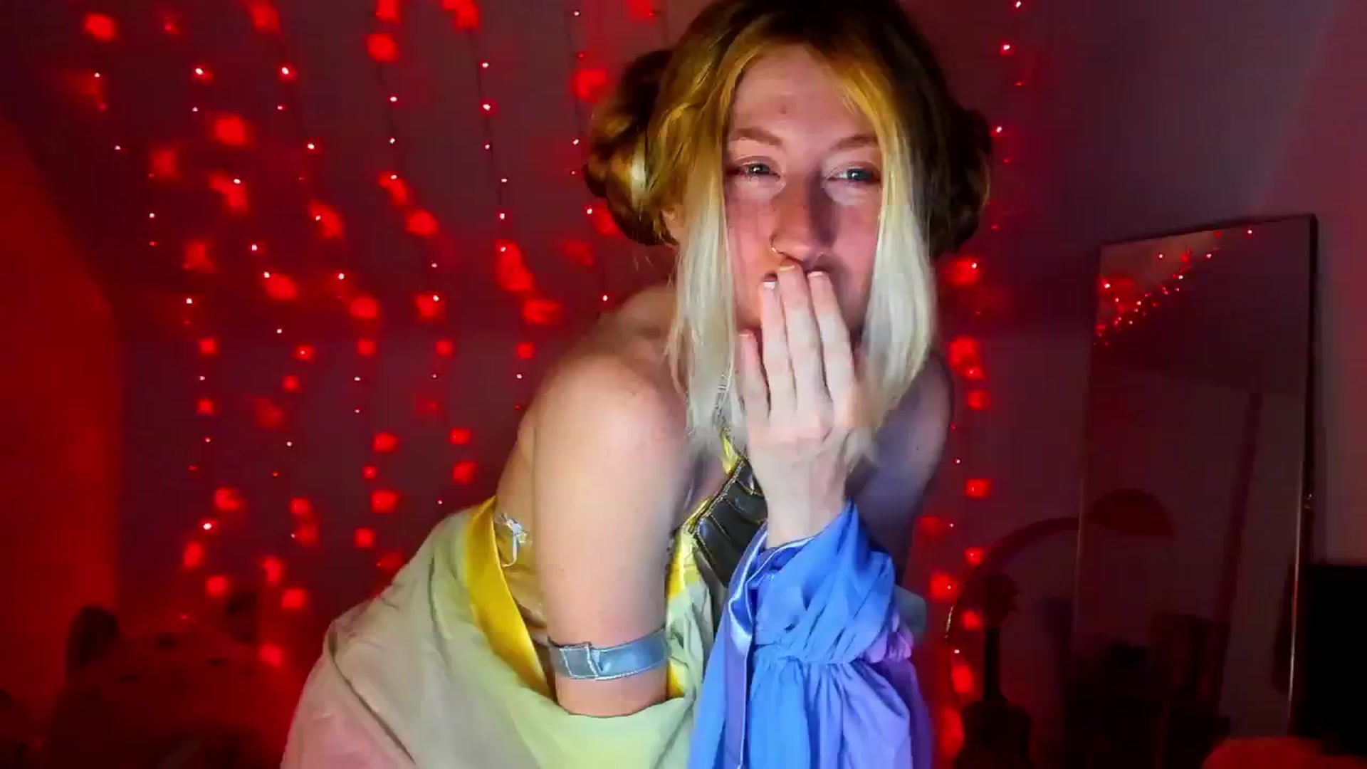 Gallery image thumbnail from SweetMango's myfreecams stream on, 05/06/2024, 05:50 image 14 of 20