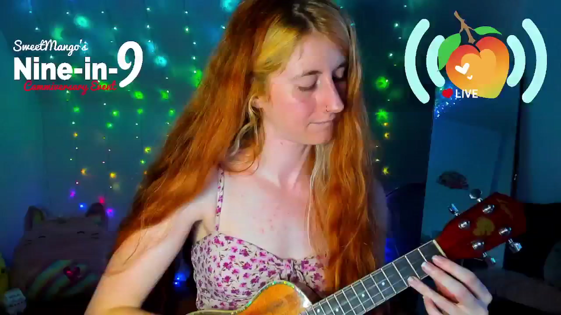 Gallery image thumbnail from SweetMango's myfreecams stream on, 07/17/2024, 01:38 image 10 of 20