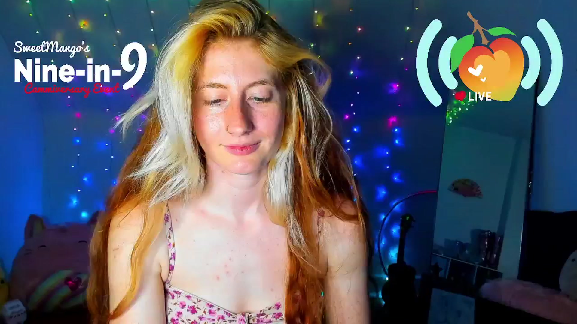 Gallery image thumbnail from SweetMango's myfreecams stream on, 07/17/2024, 01:38 image 17 of 20