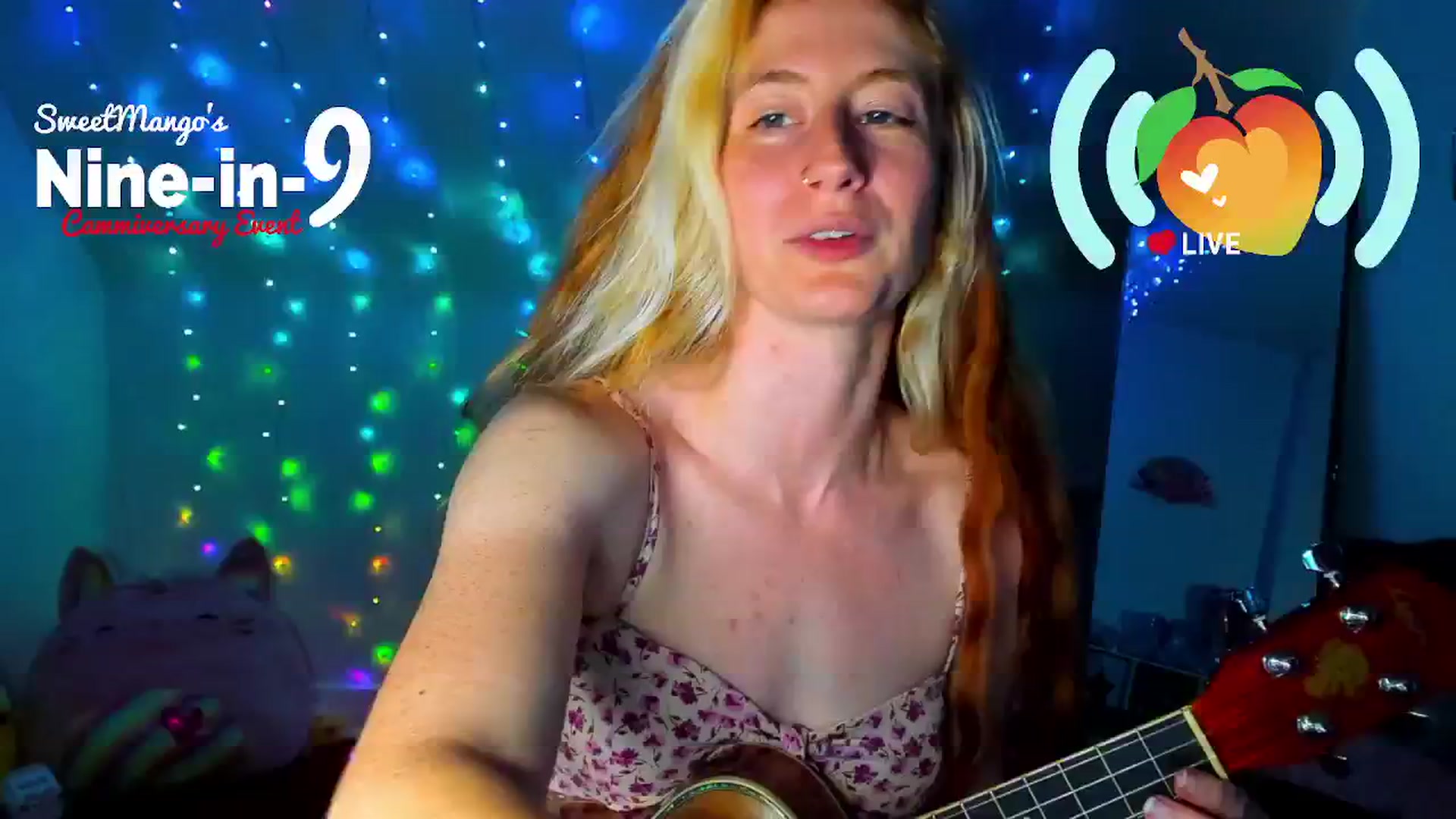 Gallery image thumbnail from SweetMango's myfreecams stream on, 07/17/2024, 01:38 image 14 of 20