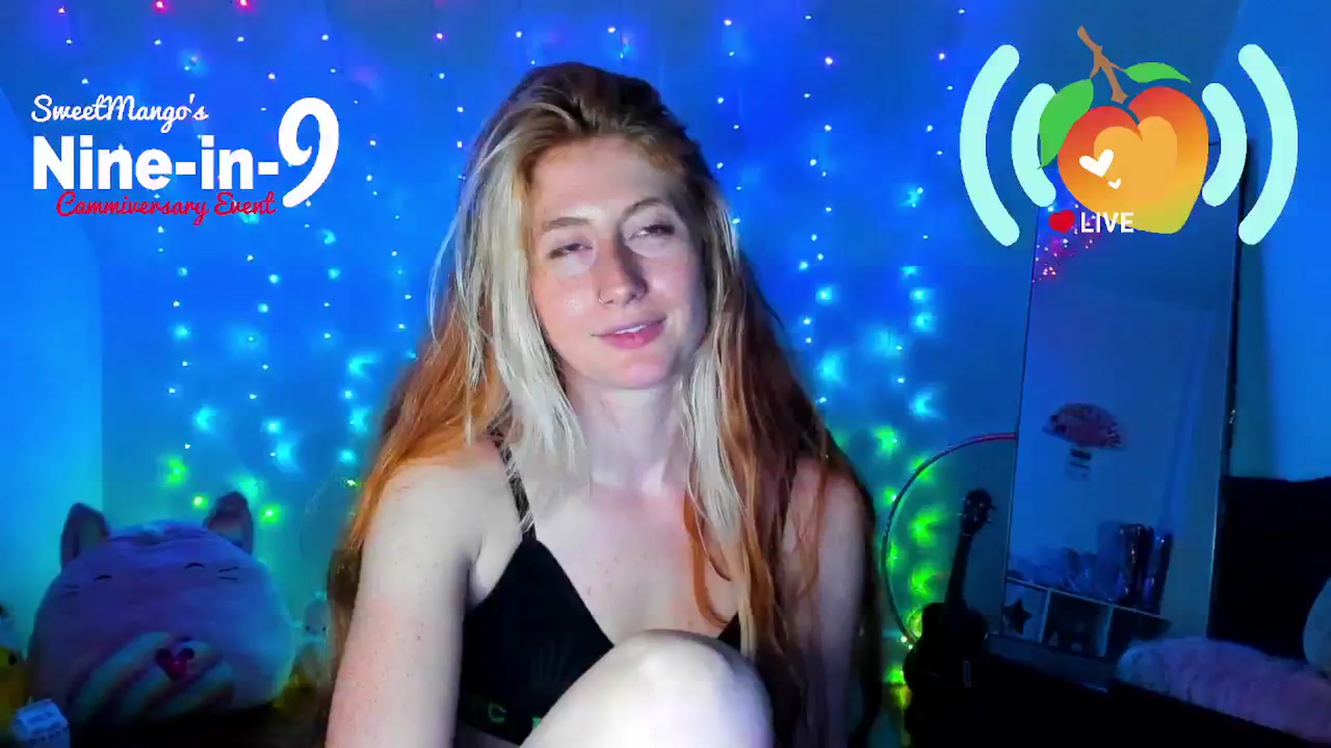 Gallery image thumbnail from SweetMango's myfreecams stream on, 07/18/2024, 05:15 image 6 of 20
