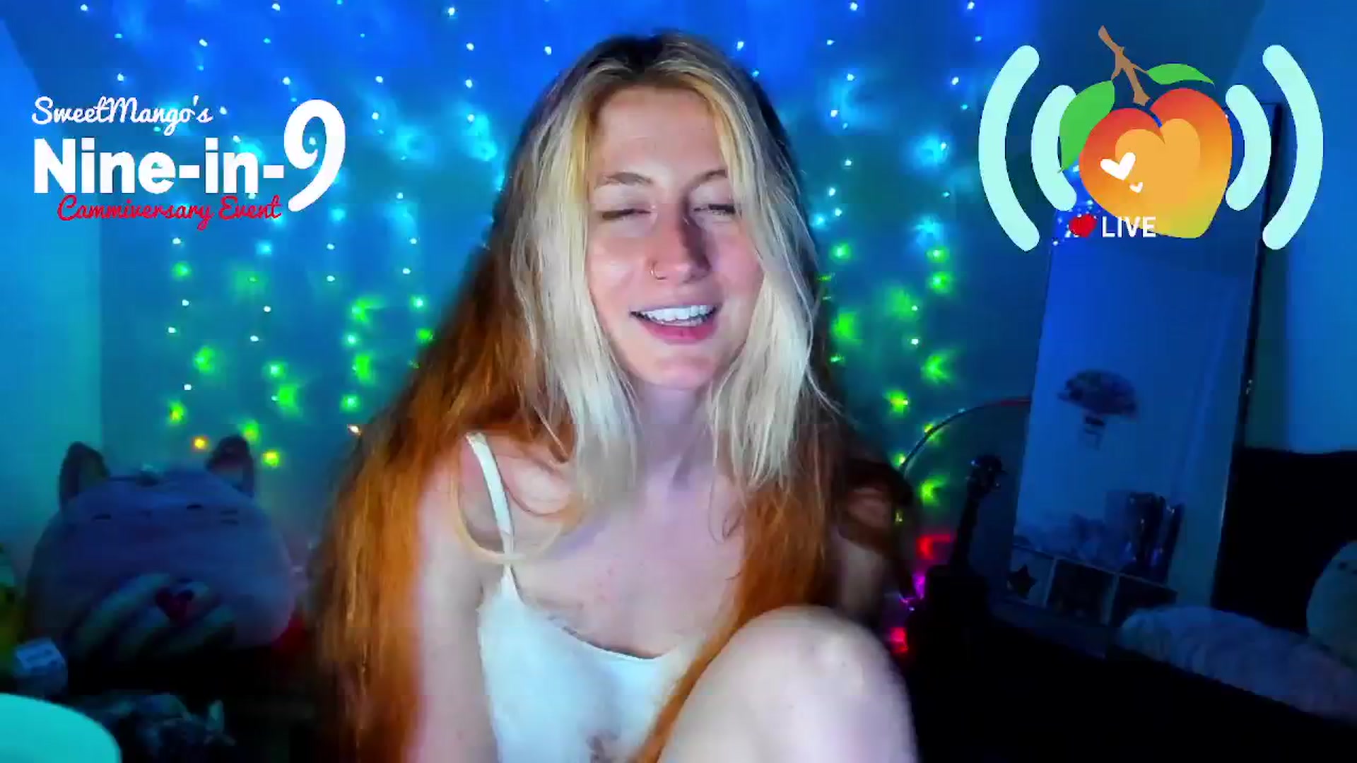 Gallery image thumbnail from SweetMango's myfreecams stream on, 07/18/2024, 05:15 image 11 of 20