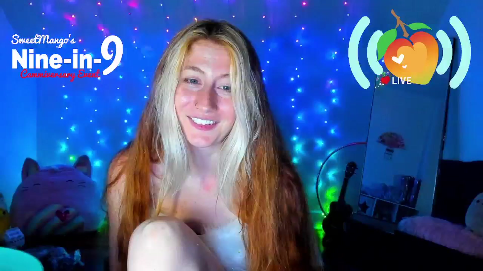 Gallery image thumbnail from SweetMango's myfreecams stream on, 07/18/2024, 05:15 image 12 of 20