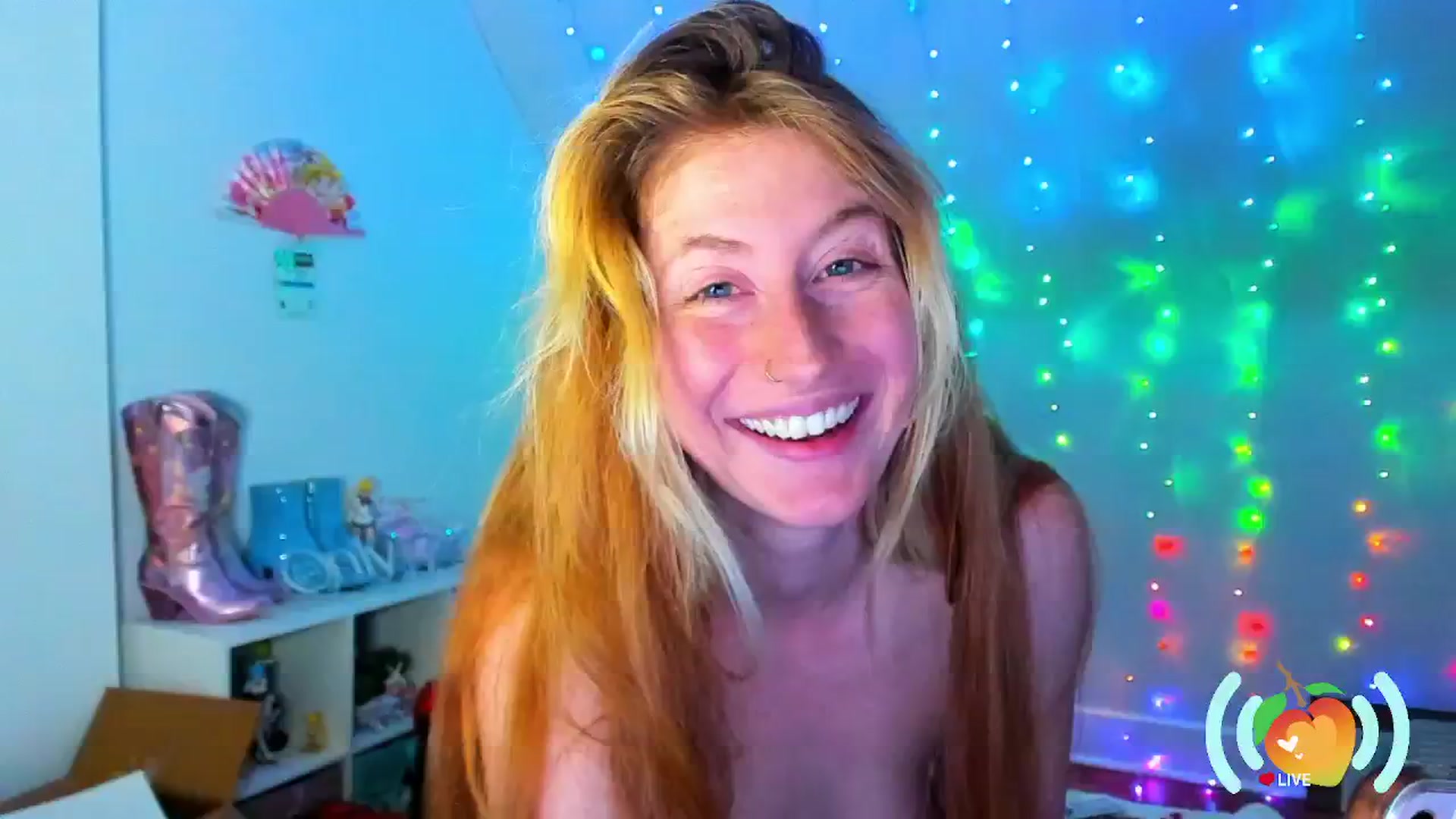 Gallery image thumbnail from SweetMango's myfreecams stream on, 12/02/2024, 05:24 image 13 of 20