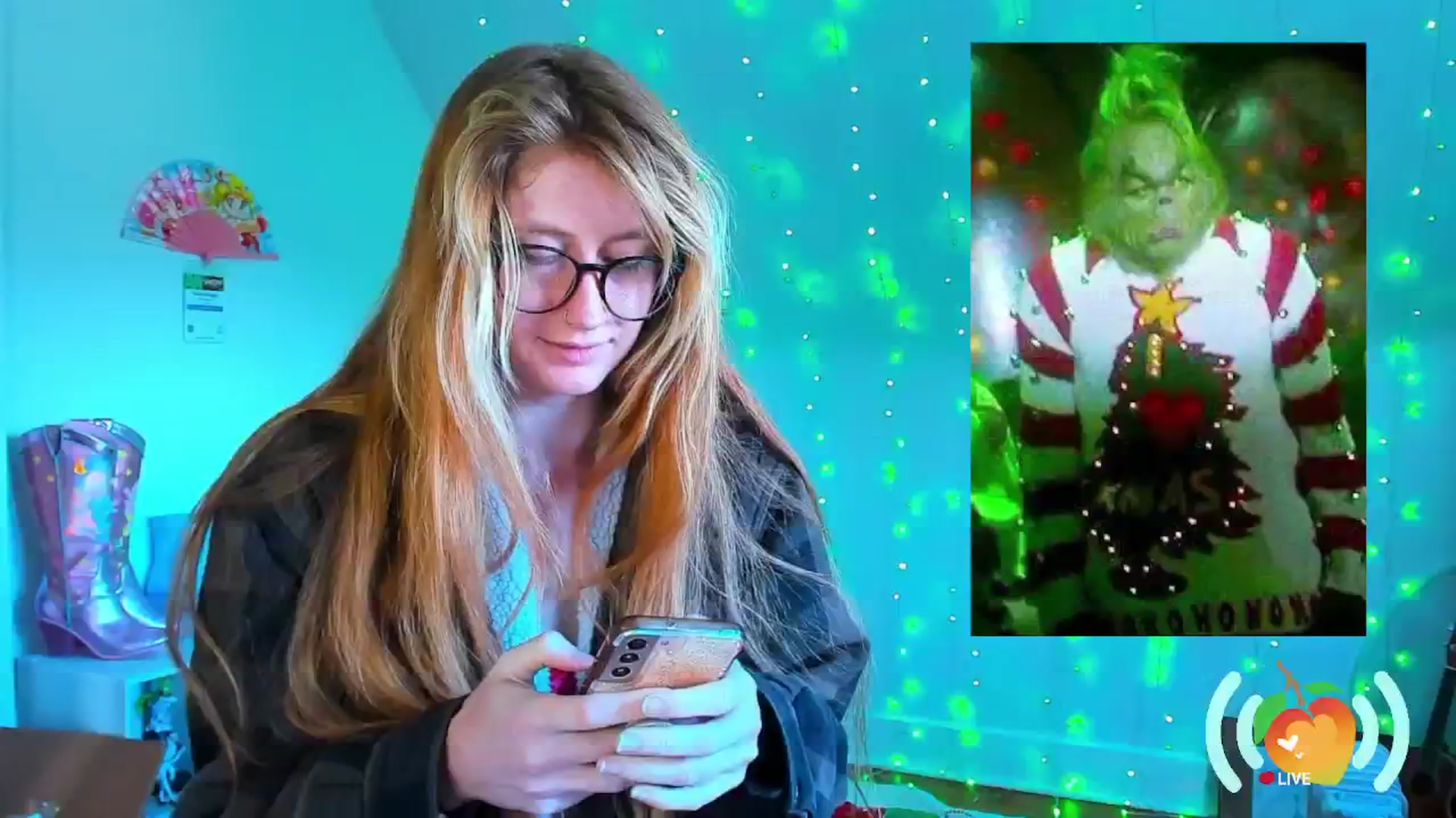 Gallery image thumbnail from SweetMango's myfreecams stream on, 12/02/2024, 19:47 image 4 of 20