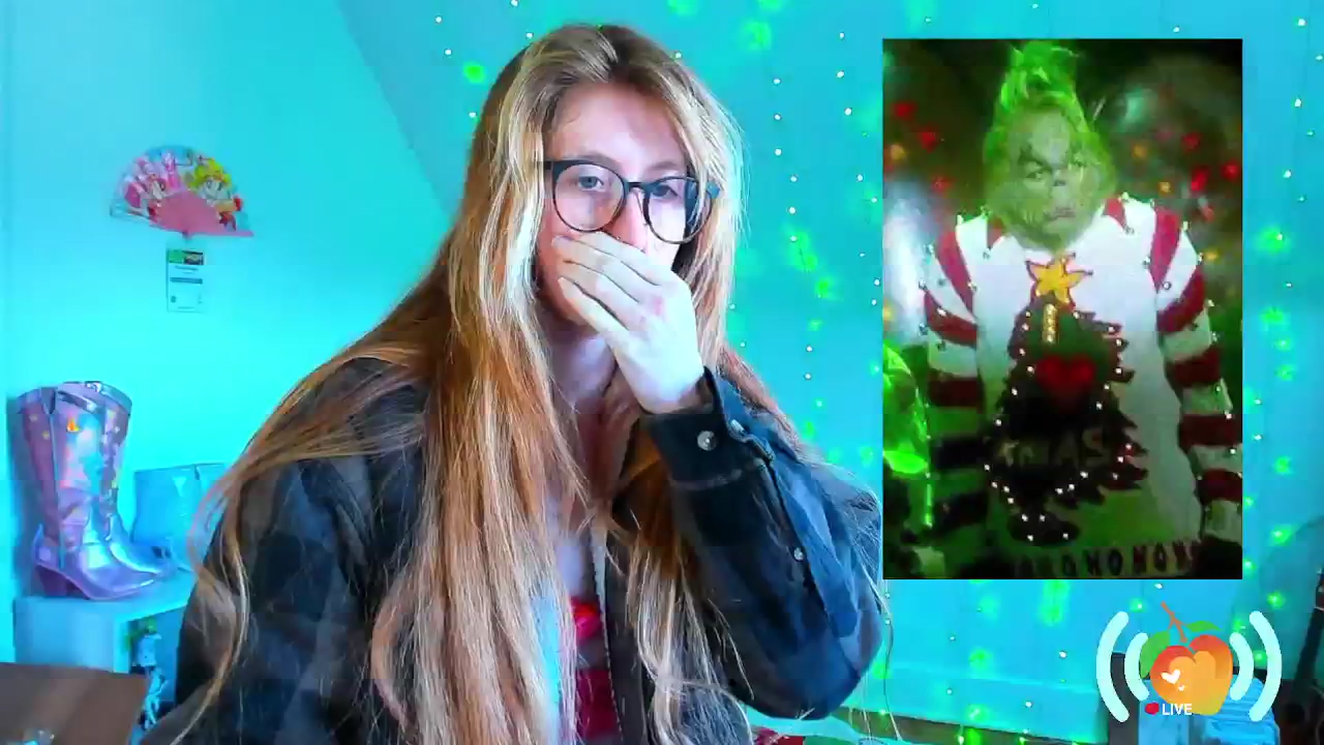 Gallery image thumbnail from SweetMango's myfreecams stream on, 12/02/2024, 19:47 image 6 of 20