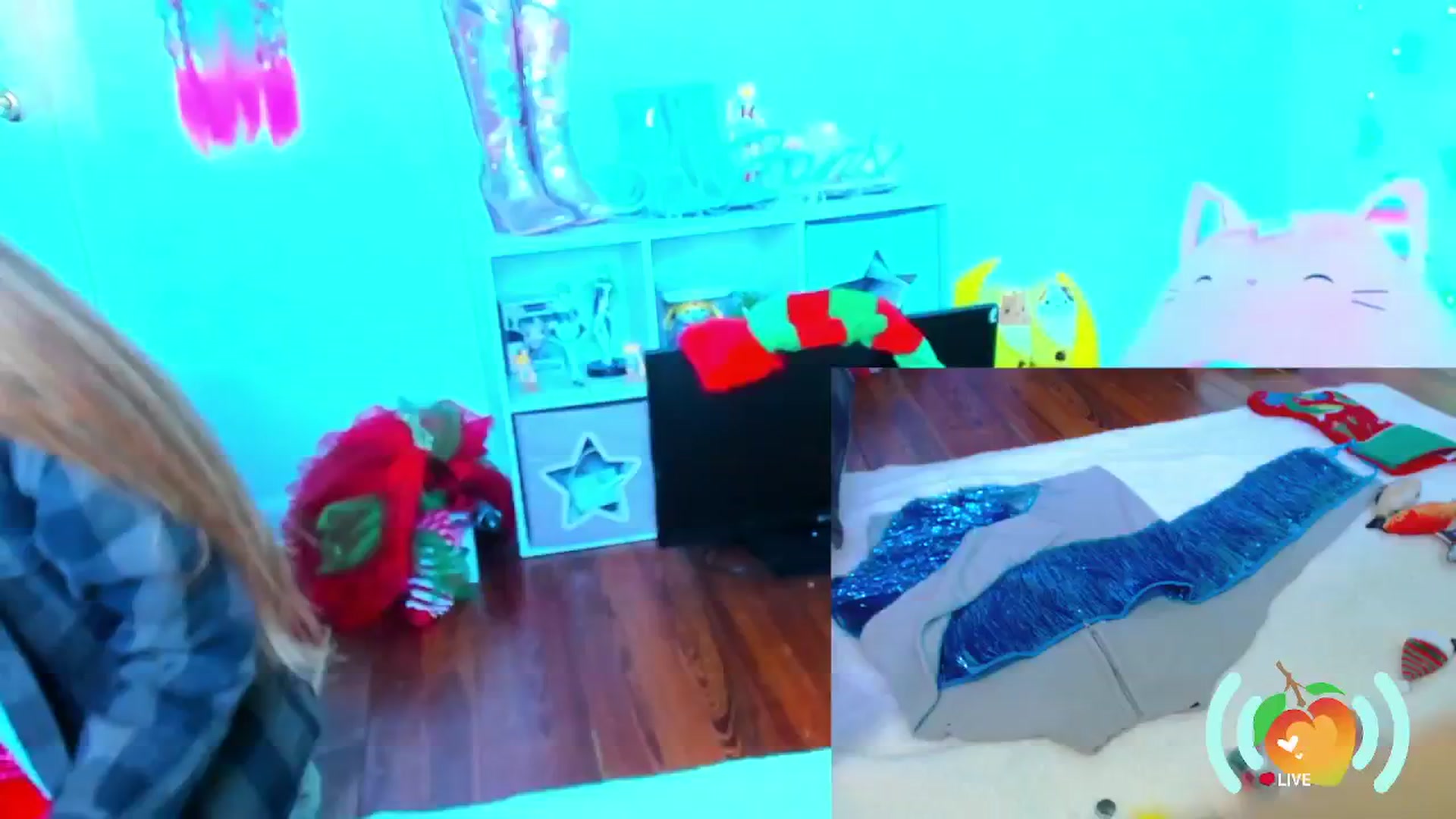 Gallery image thumbnail from SweetMango's myfreecams stream on, 12/02/2024, 19:47 image 20 of 20