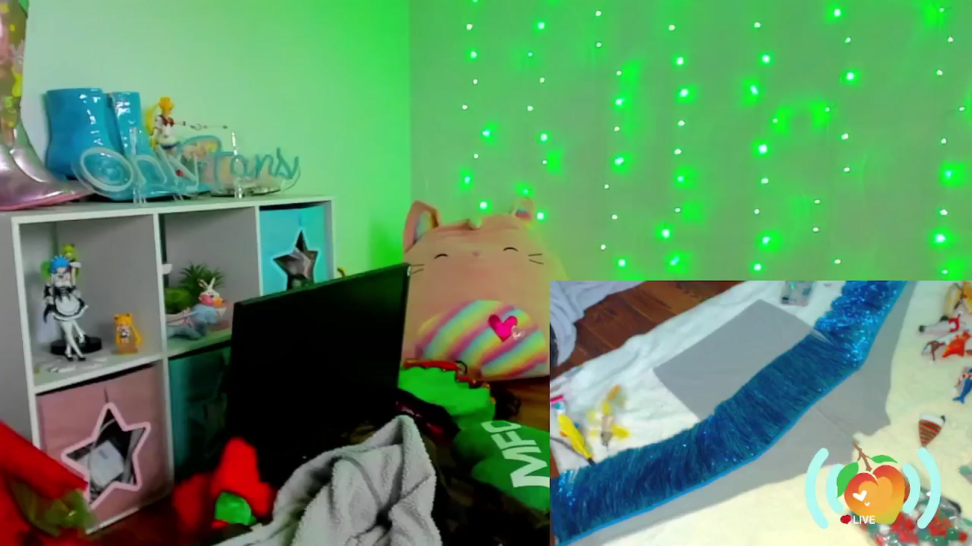 Gallery image thumbnail from SweetMango's myfreecams stream on, 12/02/2024, 21:33 image 13 of 20