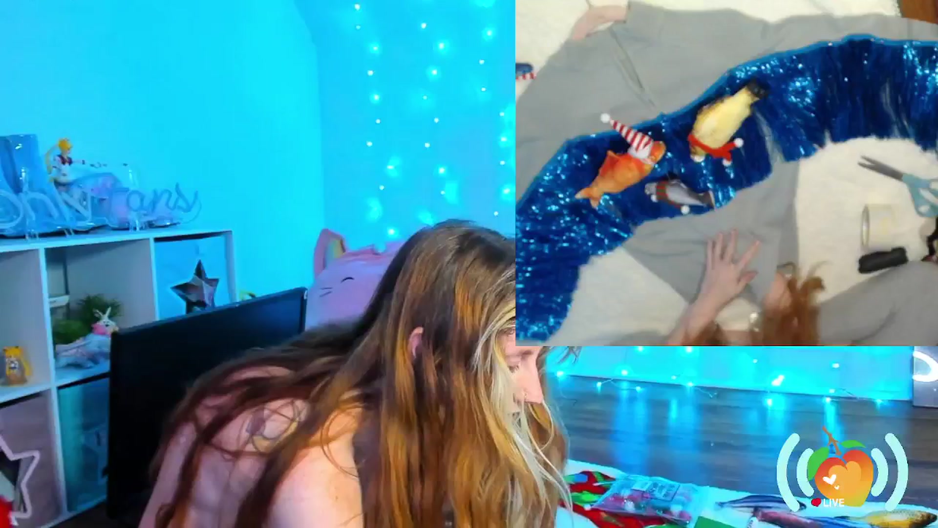 Gallery image thumbnail from SweetMango's myfreecams stream on, 12/06/2024, 24:02 image 11 of 20