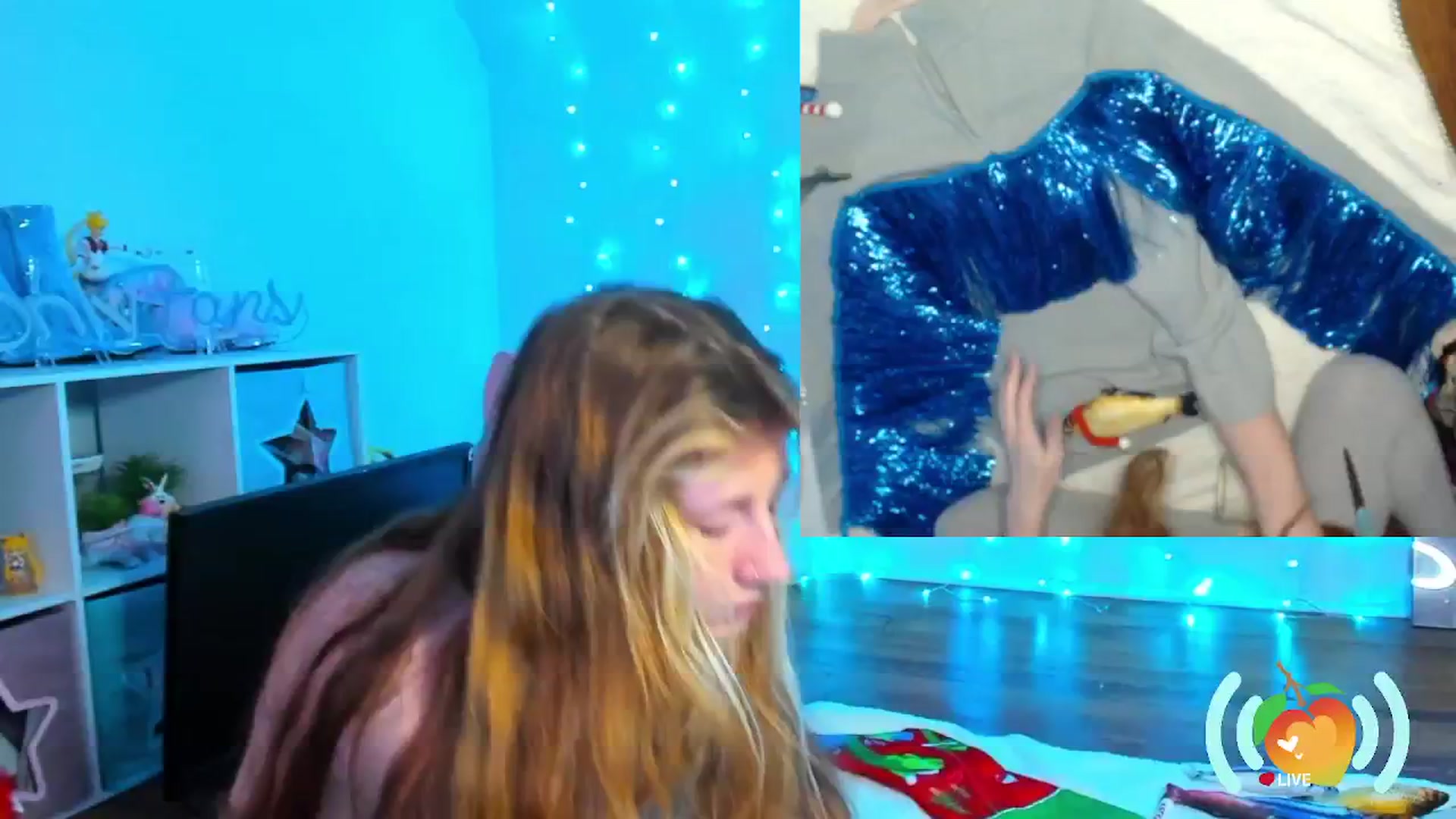 Gallery image thumbnail from SweetMango's myfreecams stream on, 12/06/2024, 24:02 image 8 of 20