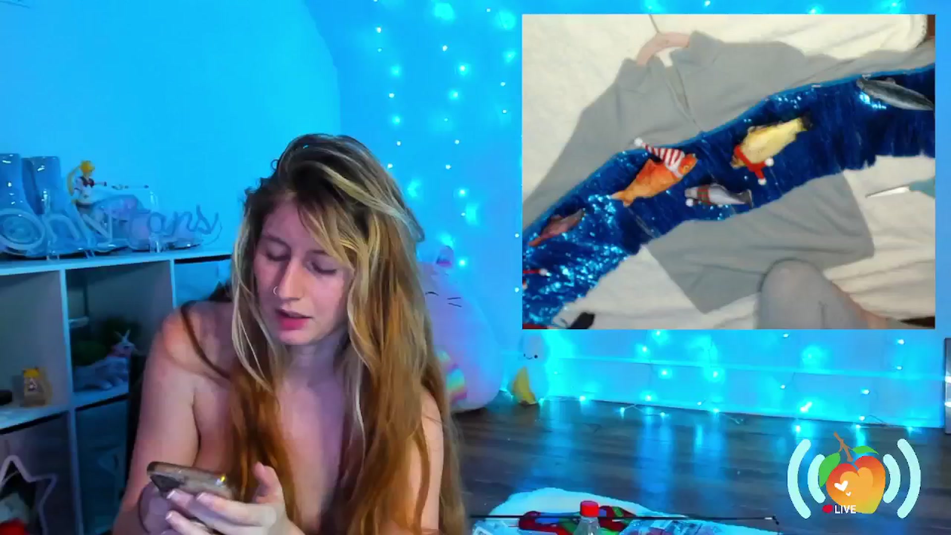 Gallery image thumbnail from SweetMango's myfreecams stream on, 12/06/2024, 24:43 image 20 of 20