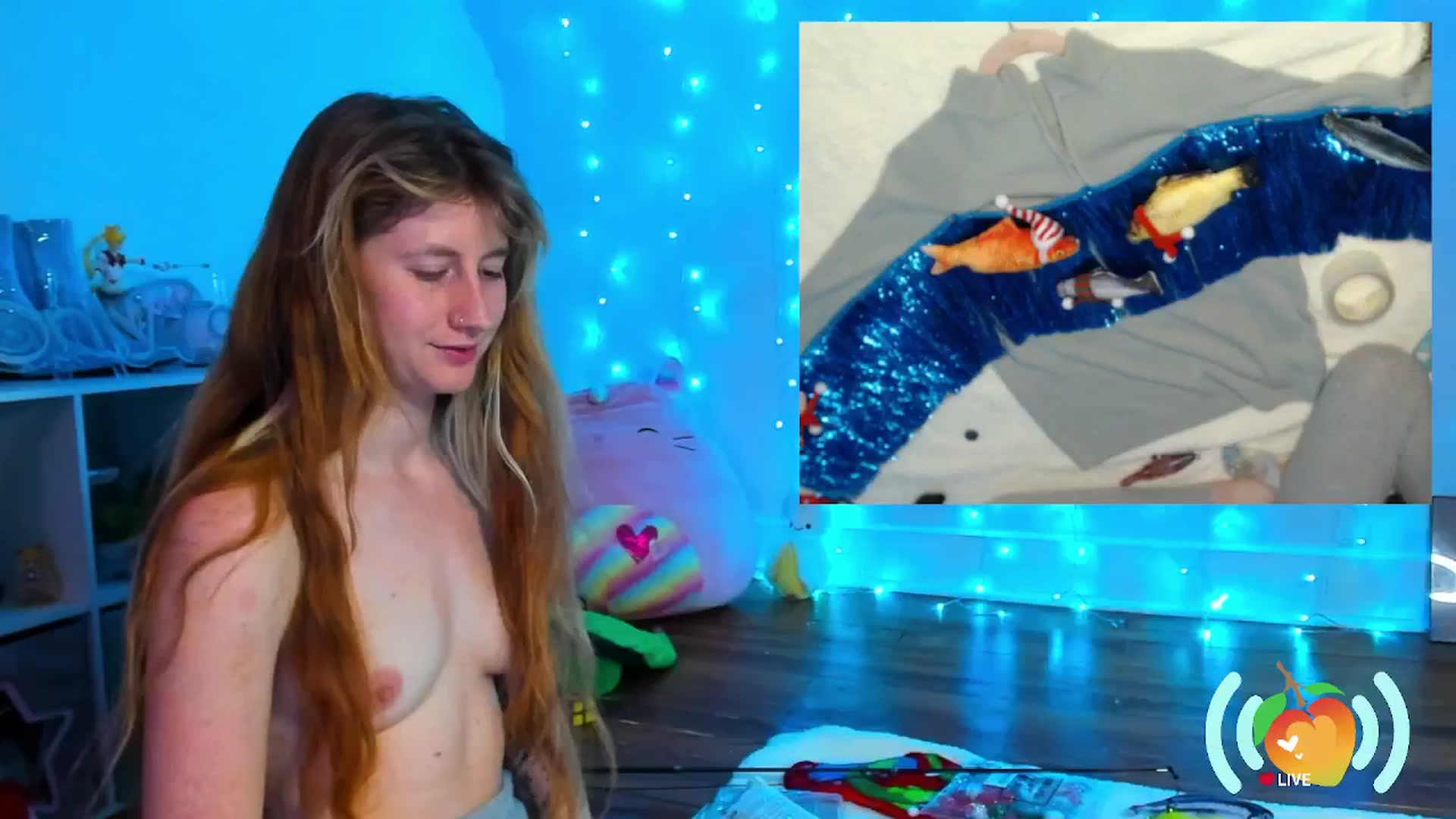 Gallery image thumbnail from SweetMango's myfreecams stream on, 12/06/2024, 24:43 image 4 of 20