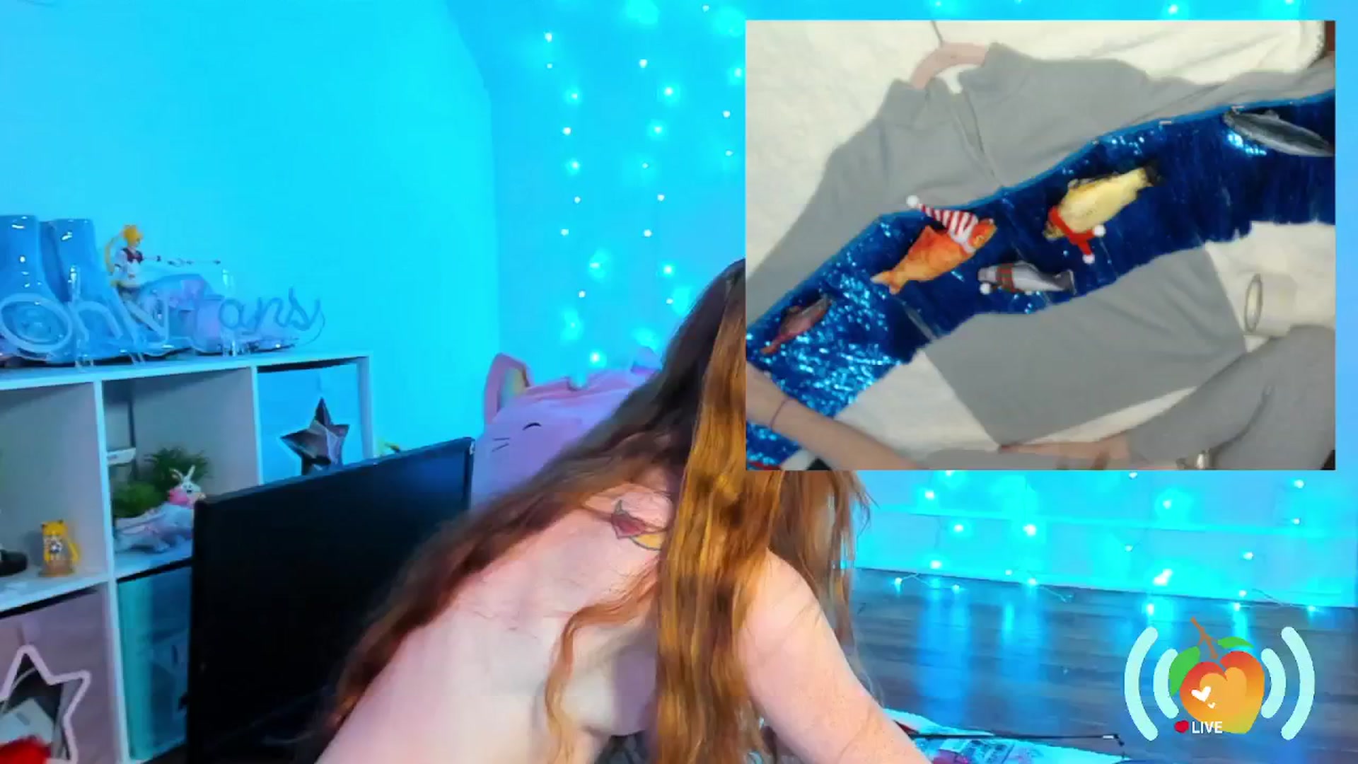 Gallery image thumbnail from SweetMango's myfreecams stream on, 12/06/2024, 24:43 image 10 of 20