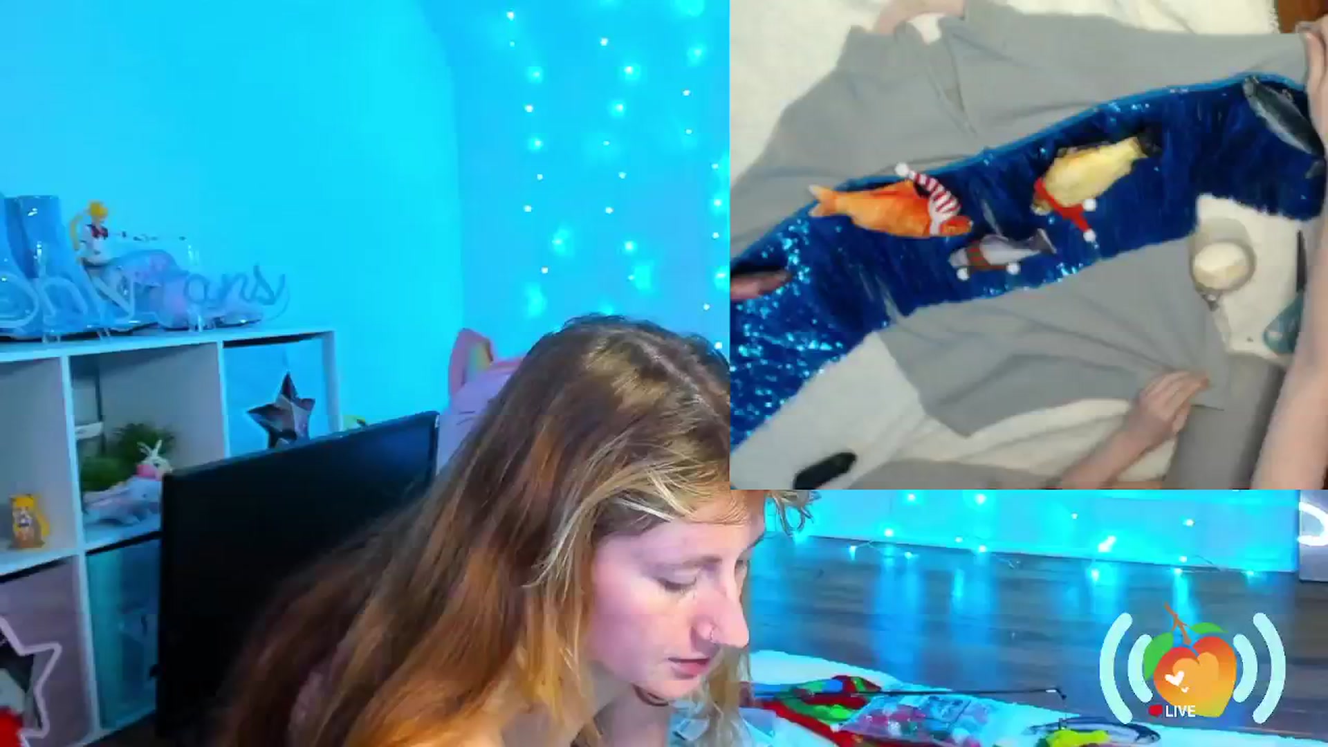 Gallery image thumbnail from SweetMango's myfreecams stream on, 12/06/2024, 24:43 image 2 of 20