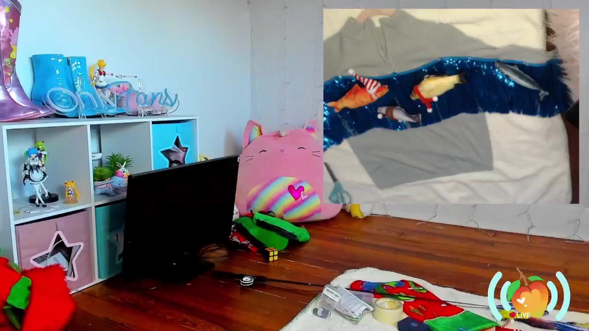 Gallery image thumbnail from SweetMango's myfreecams stream on, 12/06/2024, 22:35 image 1 of 20