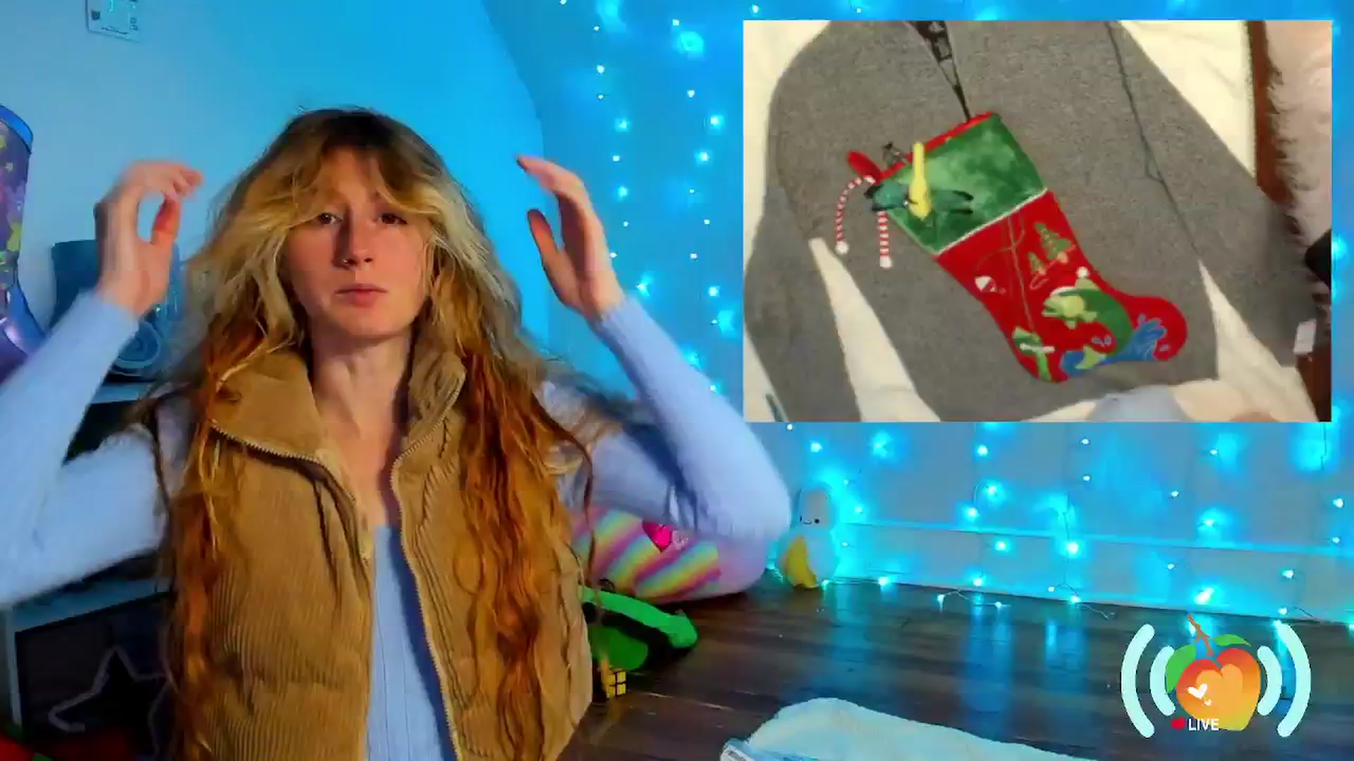 Gallery image thumbnail from SweetMango's myfreecams stream on, 12/06/2024, 22:35 image 19 of 20