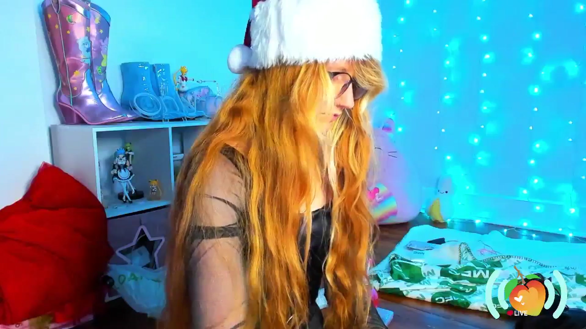 Gallery image thumbnail from SweetMango's myfreecams stream on, 12/13/2024, 22:06 image 14 of 20