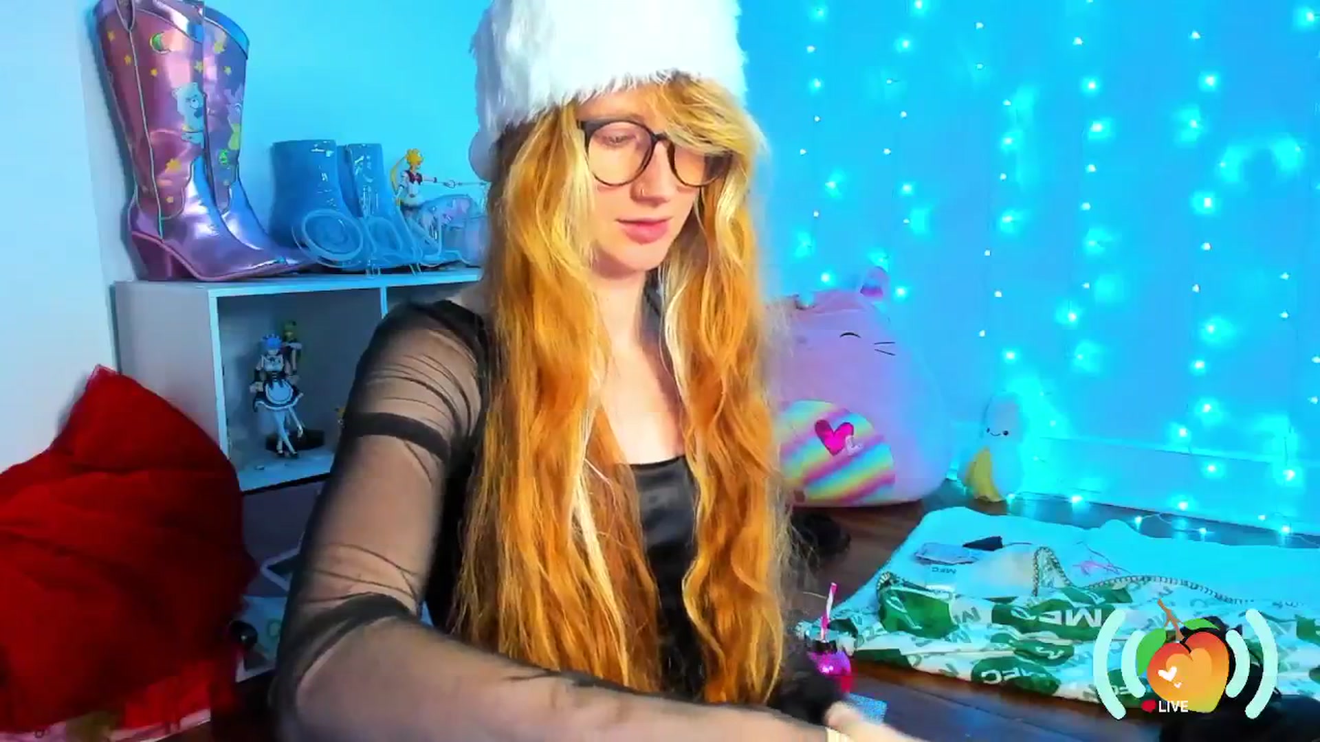 Gallery image thumbnail from SweetMango's myfreecams stream on, 12/13/2024, 22:06 image 18 of 20