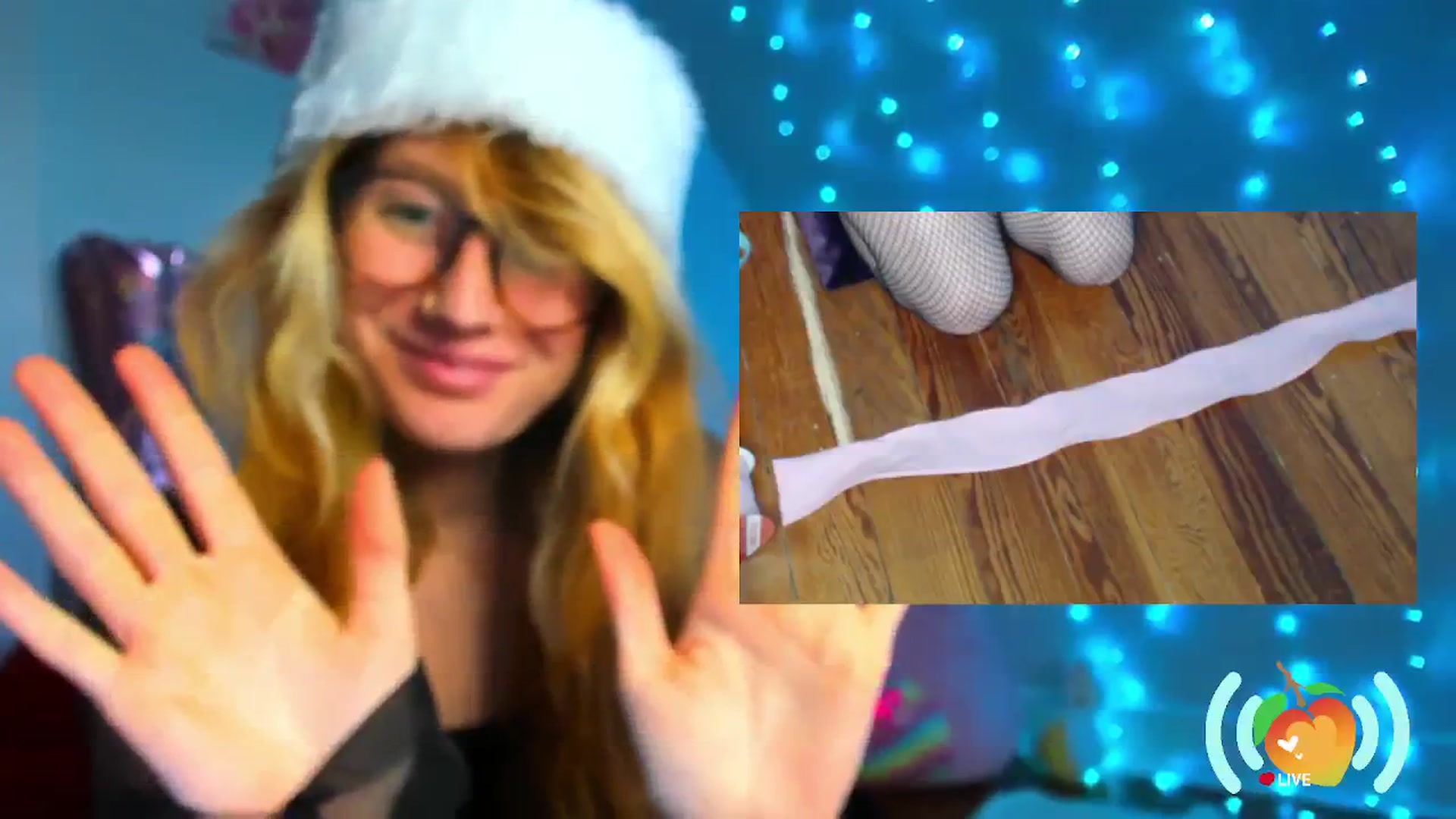 Gallery image thumbnail from SweetMango's myfreecams stream on, 12/13/2024, 22:06 image 4 of 20