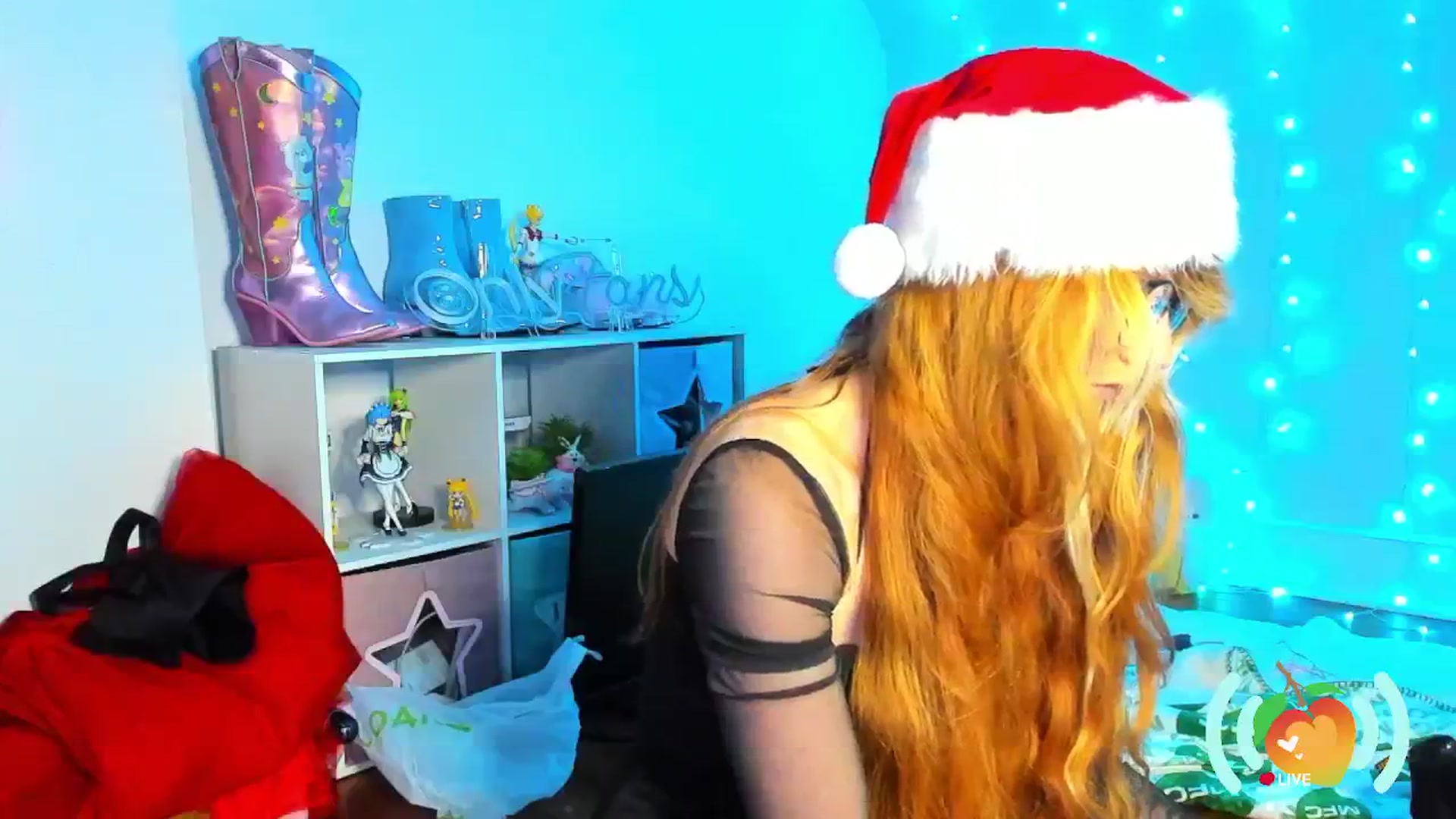 Gallery image thumbnail from SweetMango's myfreecams stream on, 12/14/2024, 24:20 image 4 of 20