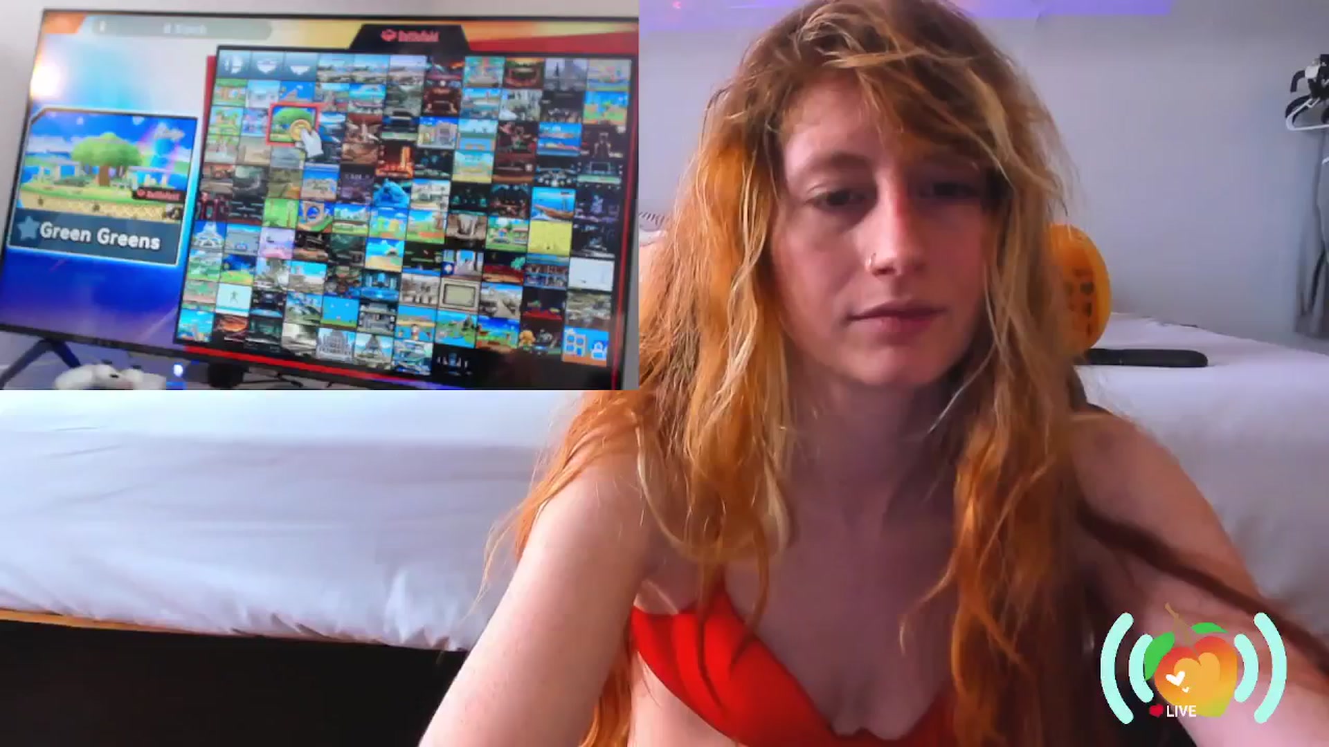 Gallery image thumbnail from SweetMango's myfreecams stream on, 01/06/2025, 21:38 image 2 of 20