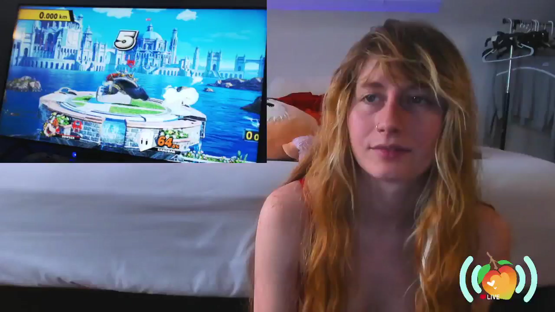 Gallery image thumbnail from SweetMango's myfreecams stream on, 01/06/2025, 21:38 image 12 of 20
