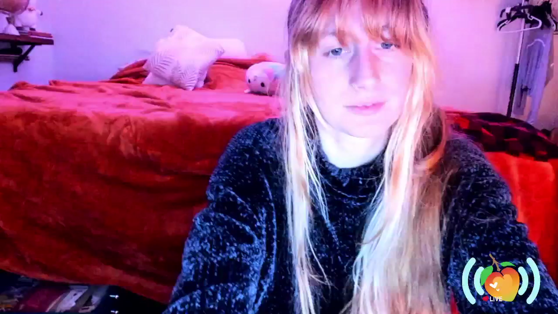Gallery image thumbnail from SweetMango's myfreecams stream on, 01/21/2025, 24:58 image 11 of 20
