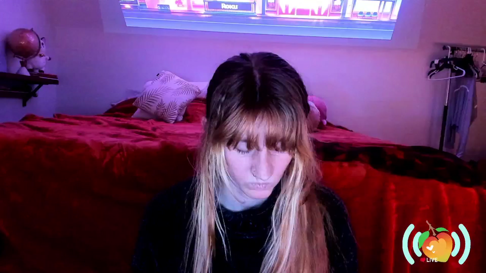 Gallery image thumbnail from SweetMango's myfreecams stream on, 01/21/2025, 24:58 image 5 of 20
