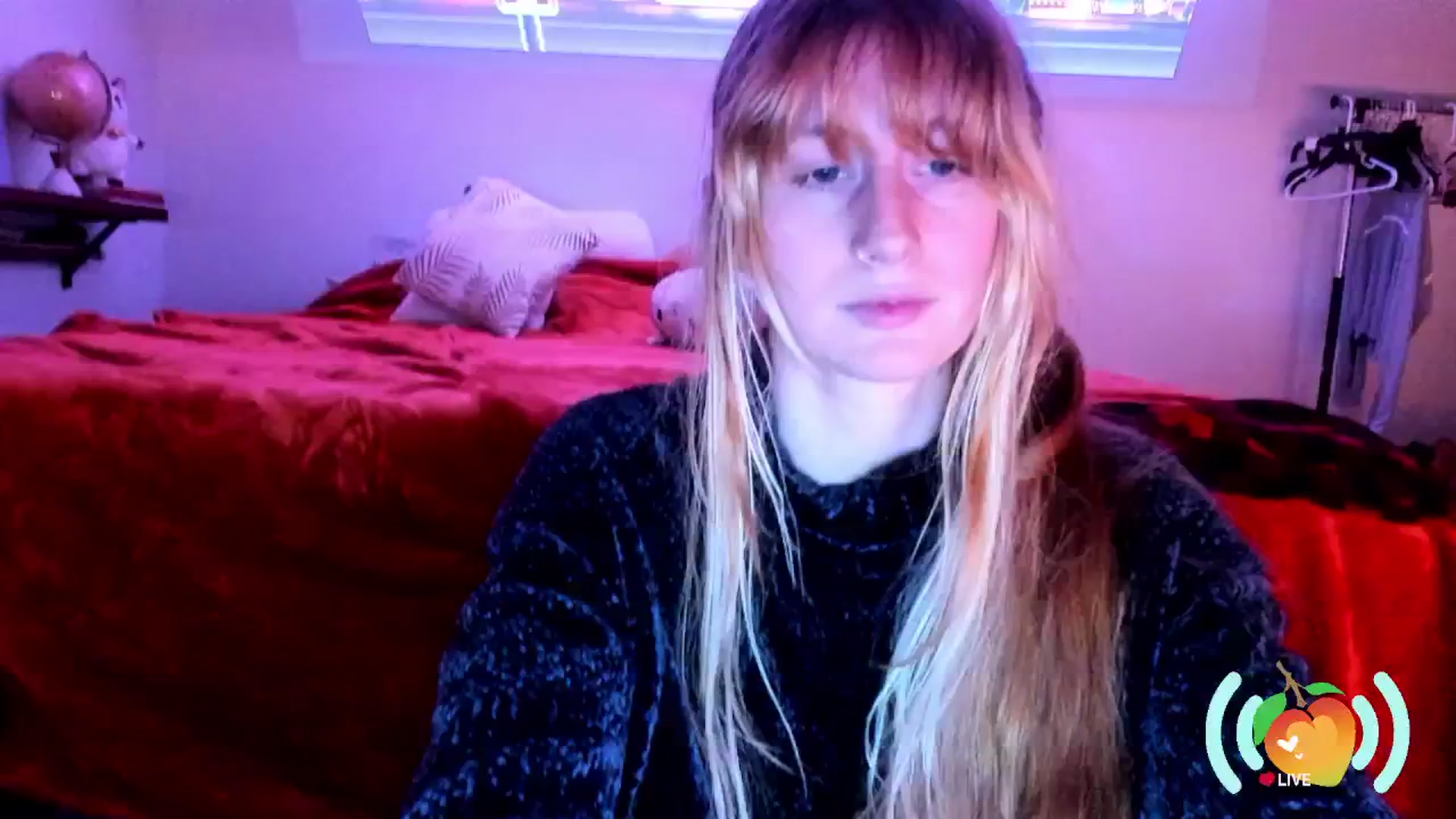 Gallery image thumbnail from SweetMango's myfreecams stream on, 01/21/2025, 24:58 image 3 of 20