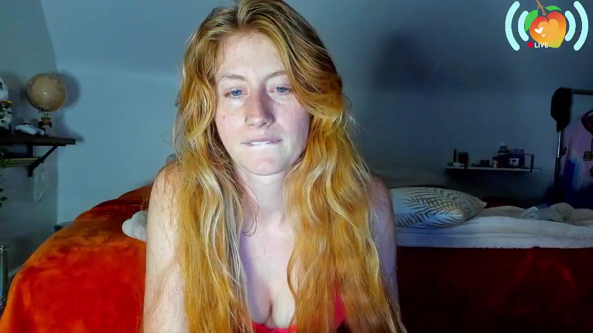 Gallery image thumbnail from SweetMango's myfreecams stream on, 08/16/2025, 04:04 image 20 of 20